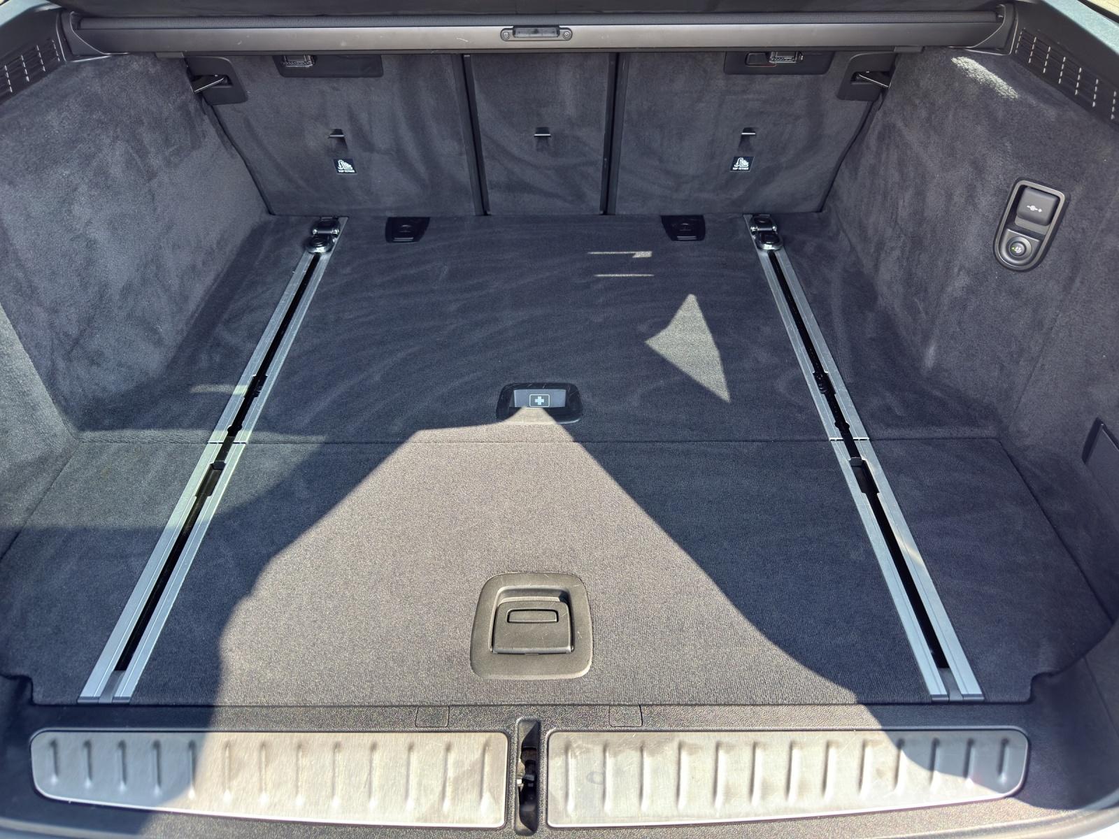 BMW 530i xDrive Touring ANHAENGERKUPPLUNG-image-19