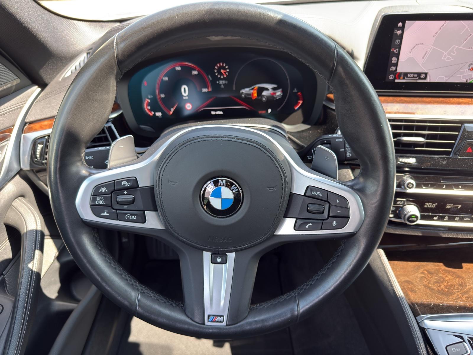 BMW 530i xDrive Touring ANHAENGERKUPPLUNG-image-10