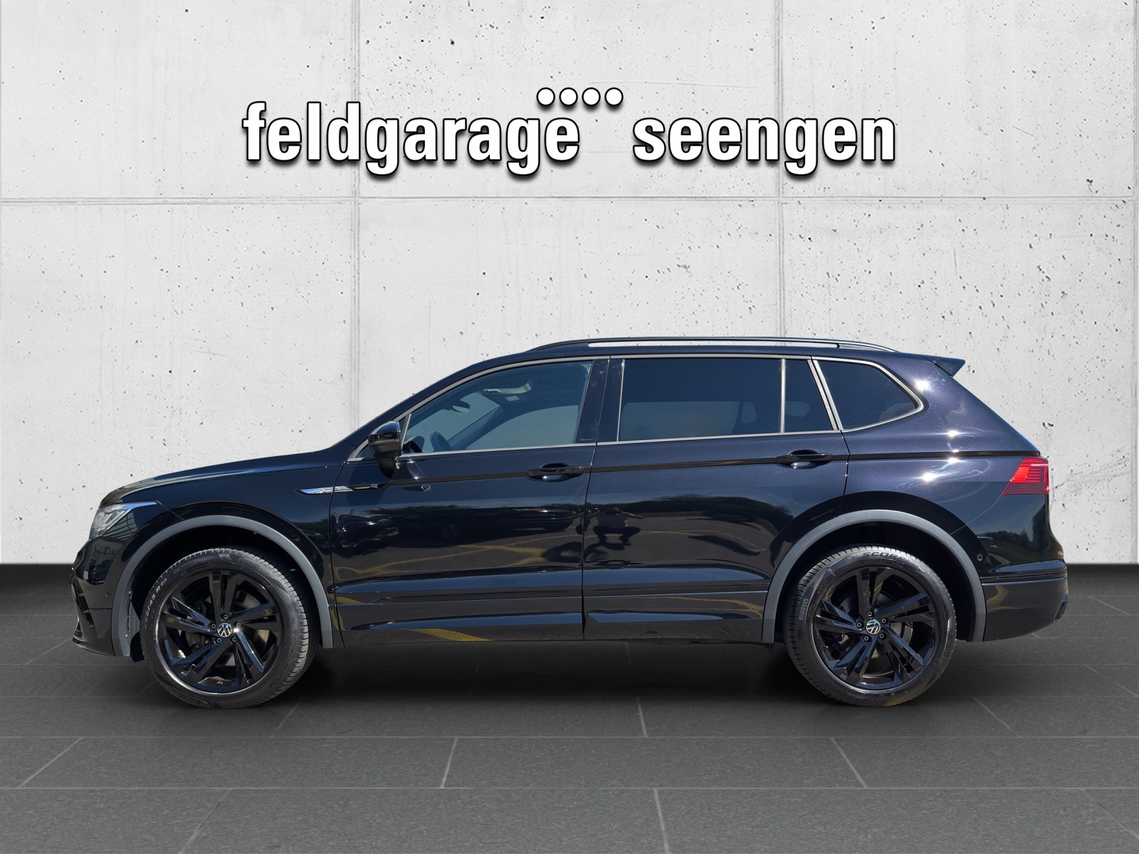 VW Tiguan Allspace 2.0 TDI SCR R-Line 4Motion DSG mit AHK, Leder mit Lüftung, Panorama-Ausstell-/Schiebedach & Winterrad-image-1