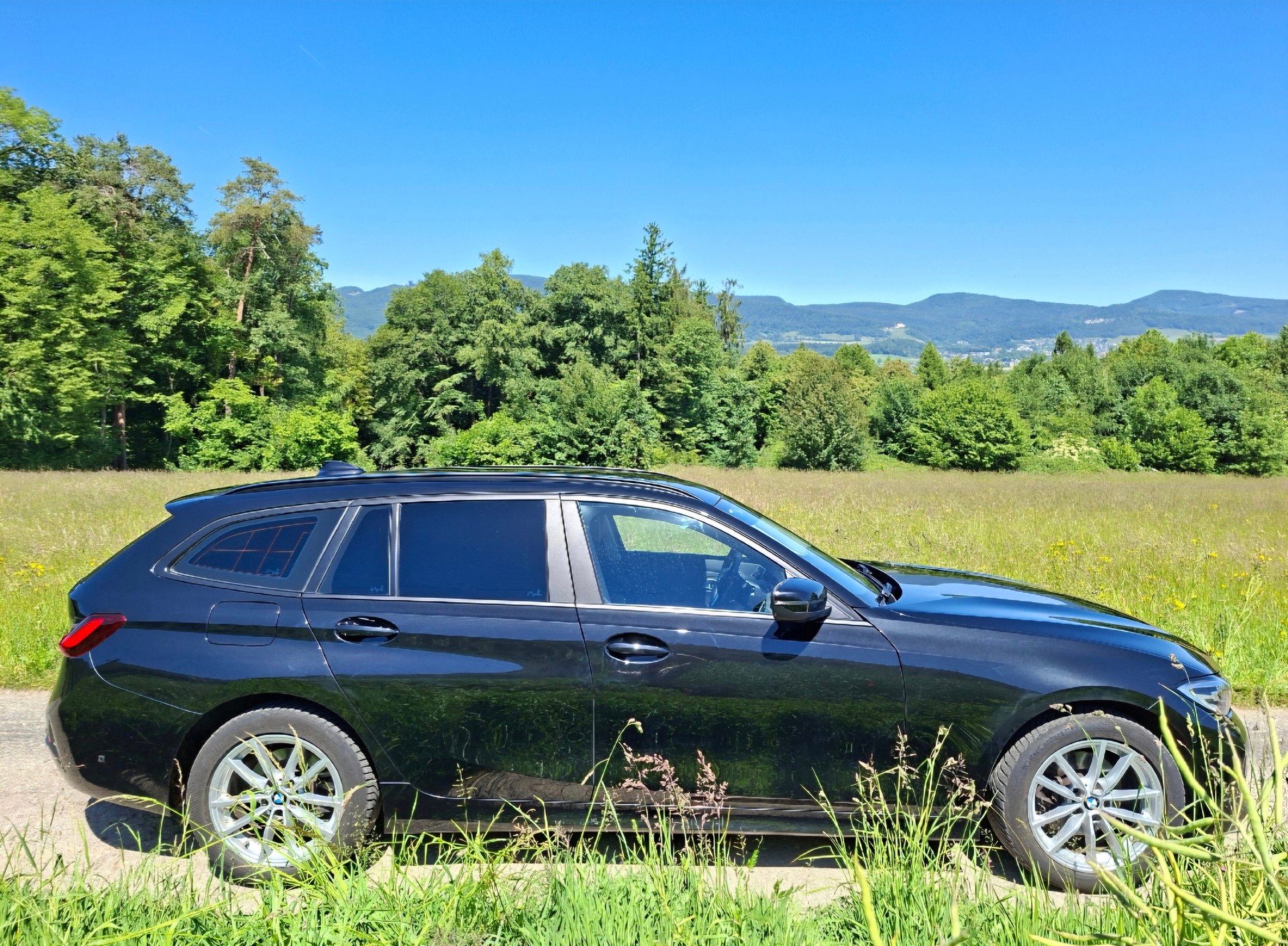 BMW xDrive 48V Touring Steptronic**Mit AHK*8-Fach*Ab Service/MFK**-image-4
