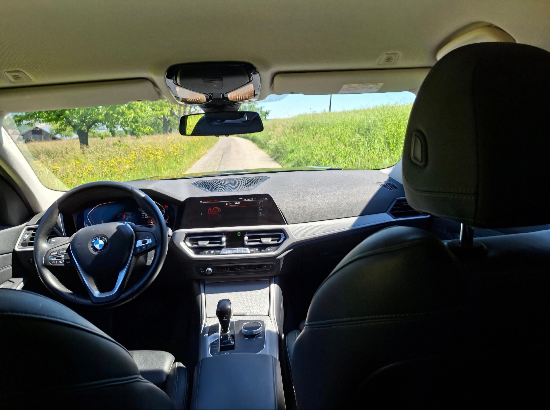 BMW xDrive 48V Touring Steptronic**Mit AHK*8-Fach*Ab Service/MFK**-image-7