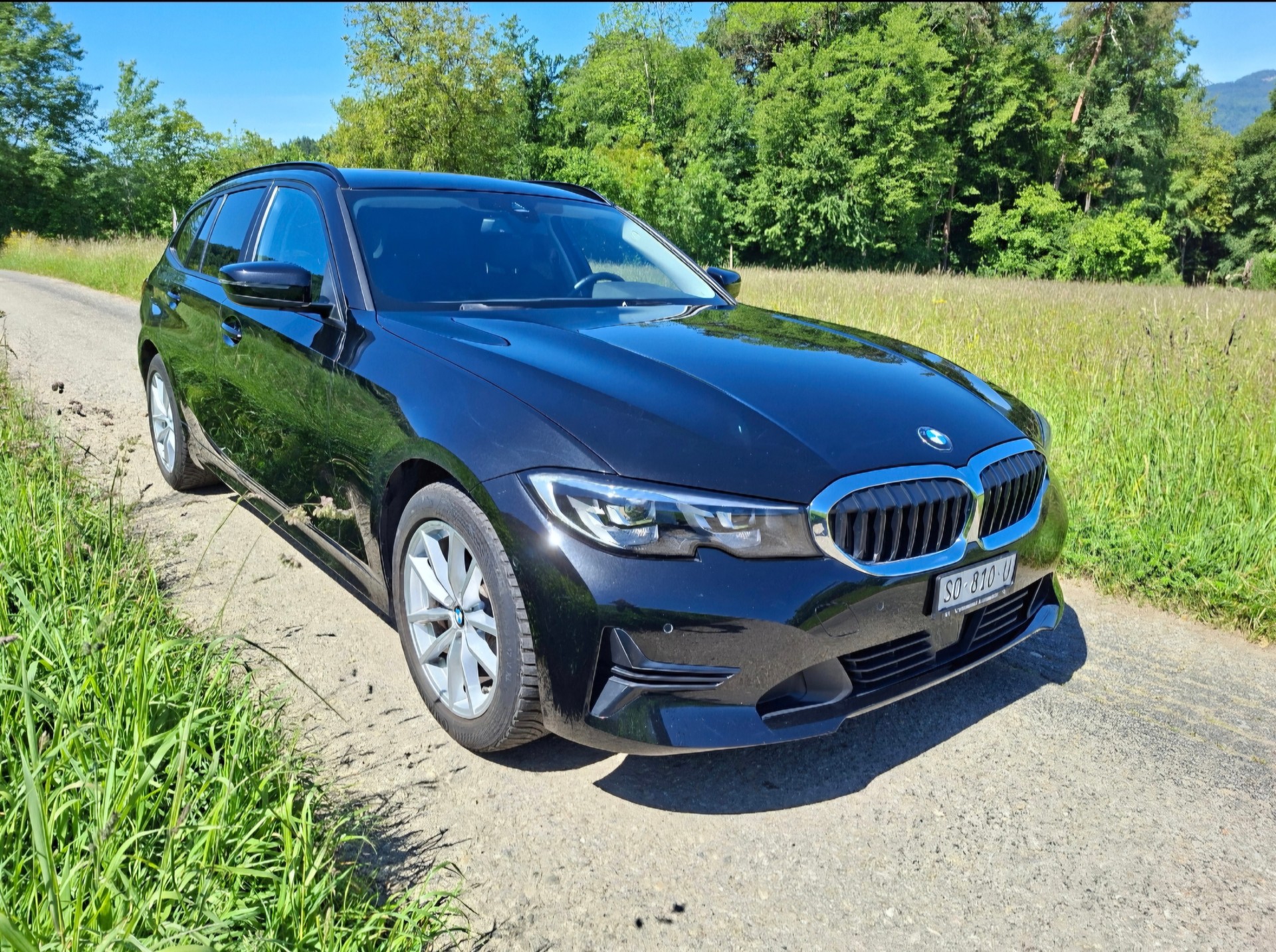 BMW xDrive 48V Touring Steptronic**Mit AHK*8-Fach*Ab Service/MFK**-image-3