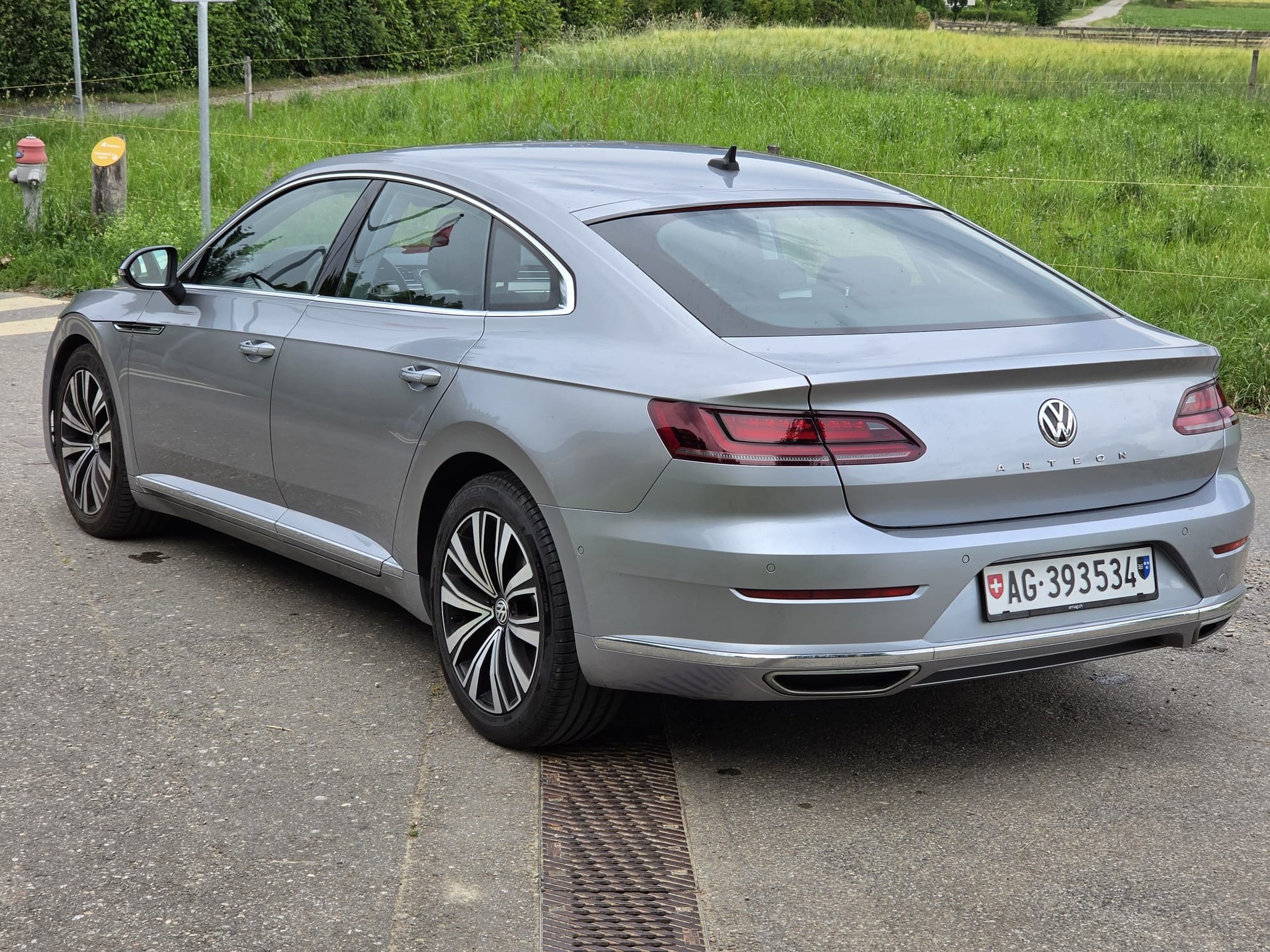 VW 2.0 TSI Elegance DSG-image-3