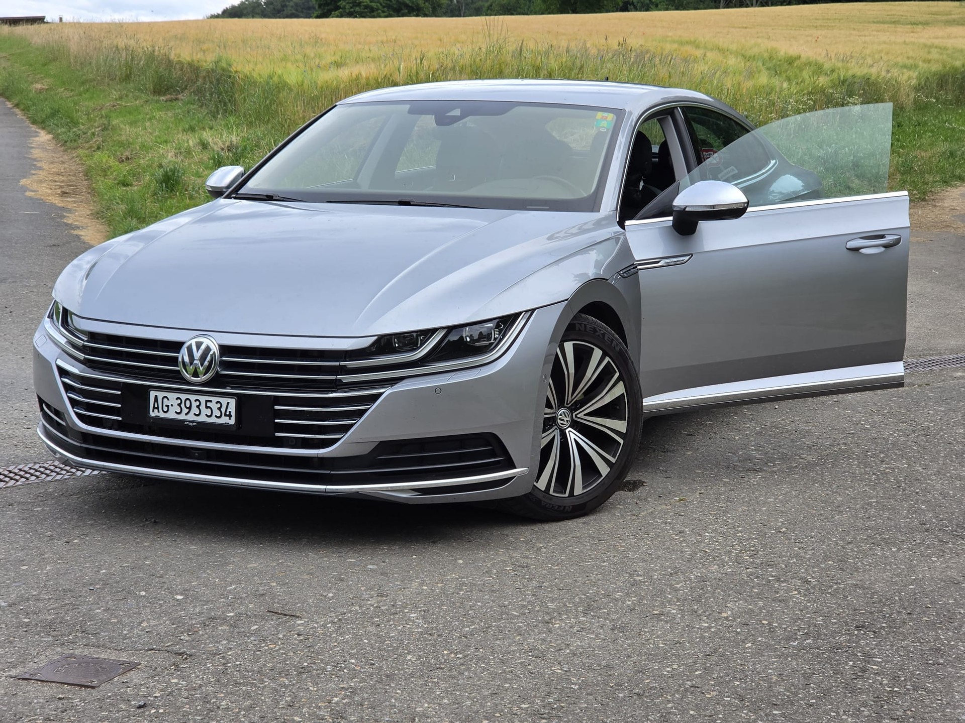 VW 2.0 TSI Elegance DSG-image-5