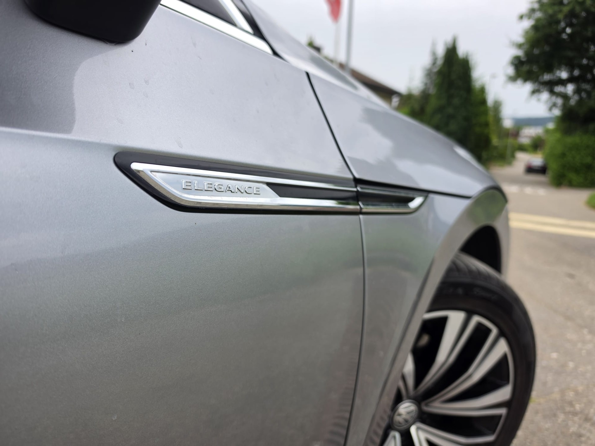 VW 2.0 TSI Elegance DSG-image-7