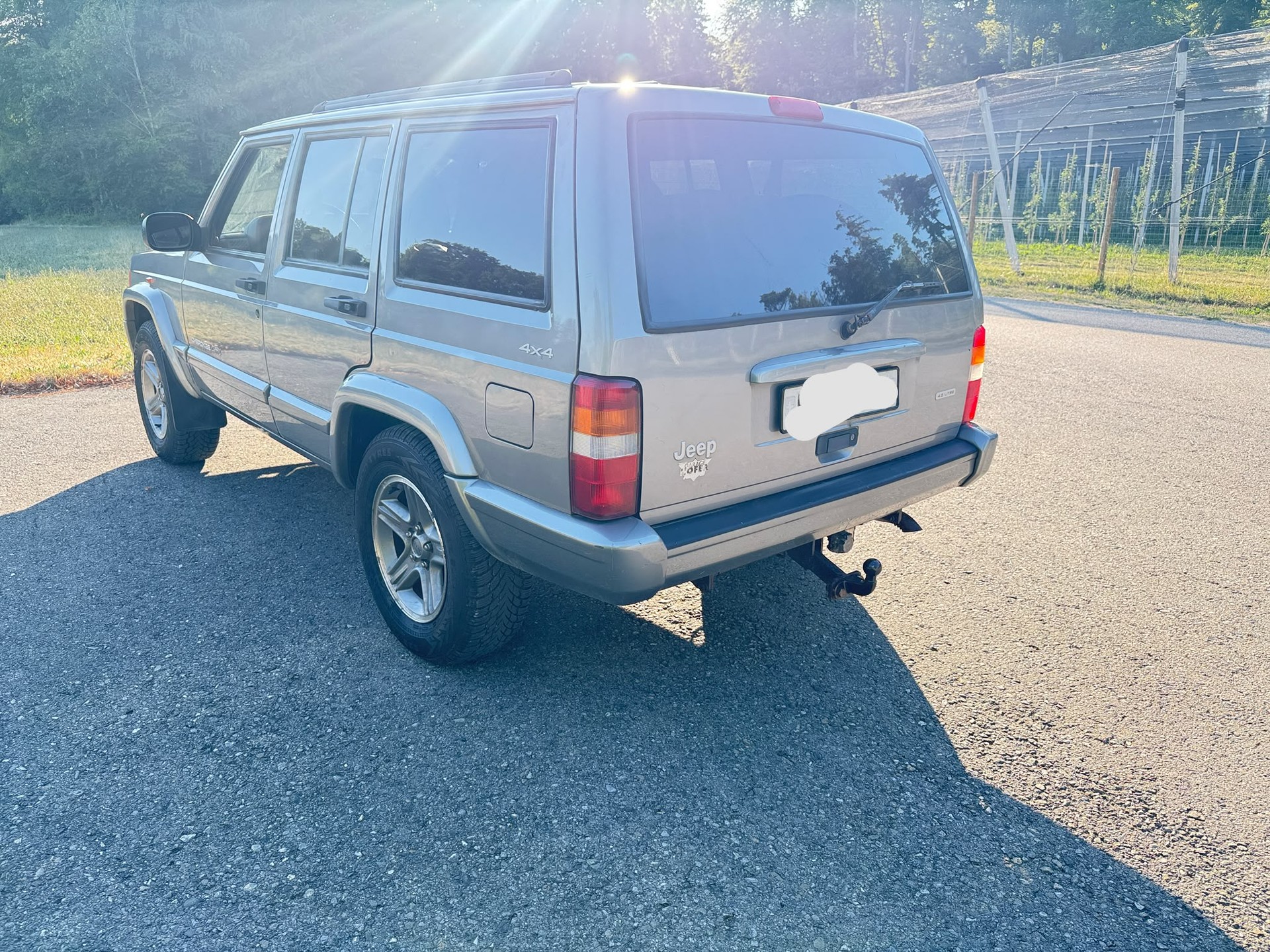 JEEP Cherokee 4.0 Classic-image-3