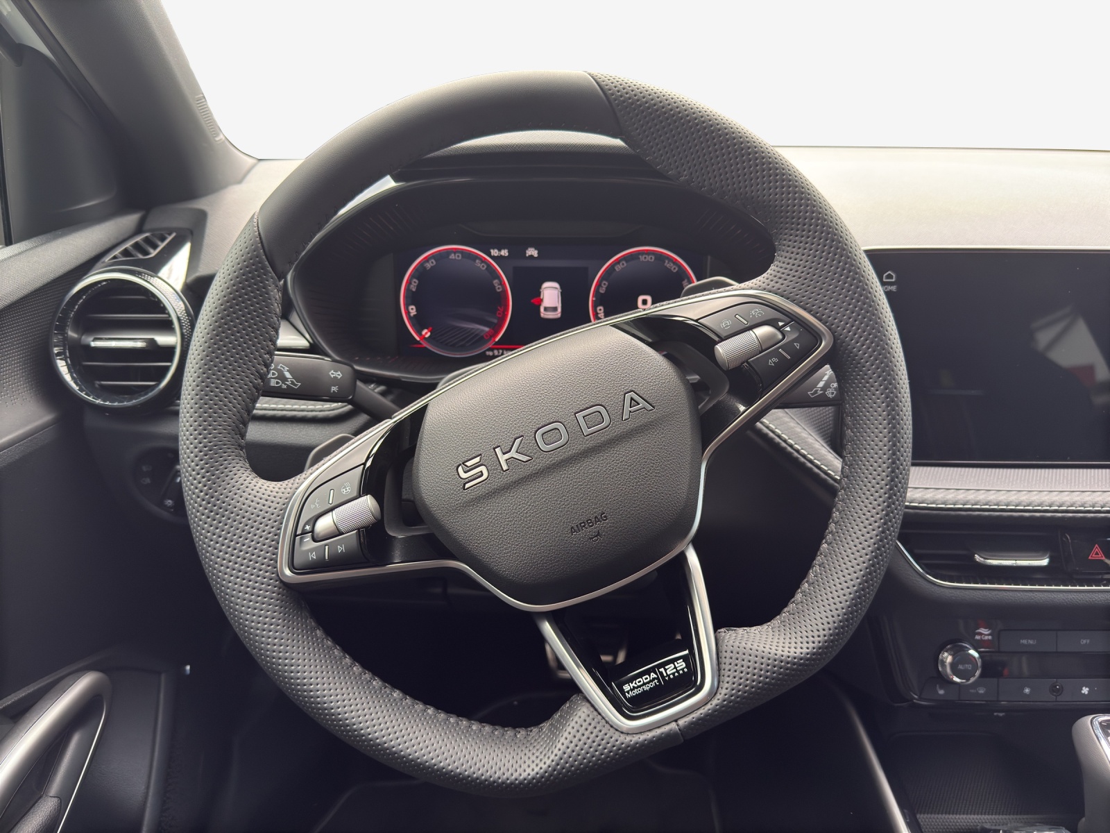 SKODA Fabia 1.5 TSI Motorsport DSG-image-9