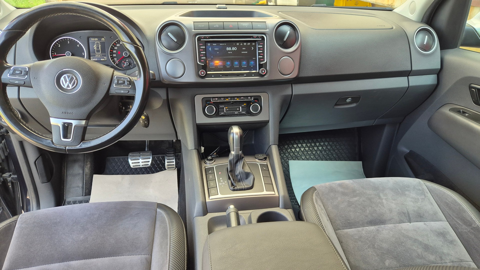 VW Amarok 2.0 BiTDI Ultimate 4Motion permanent A-image-8
