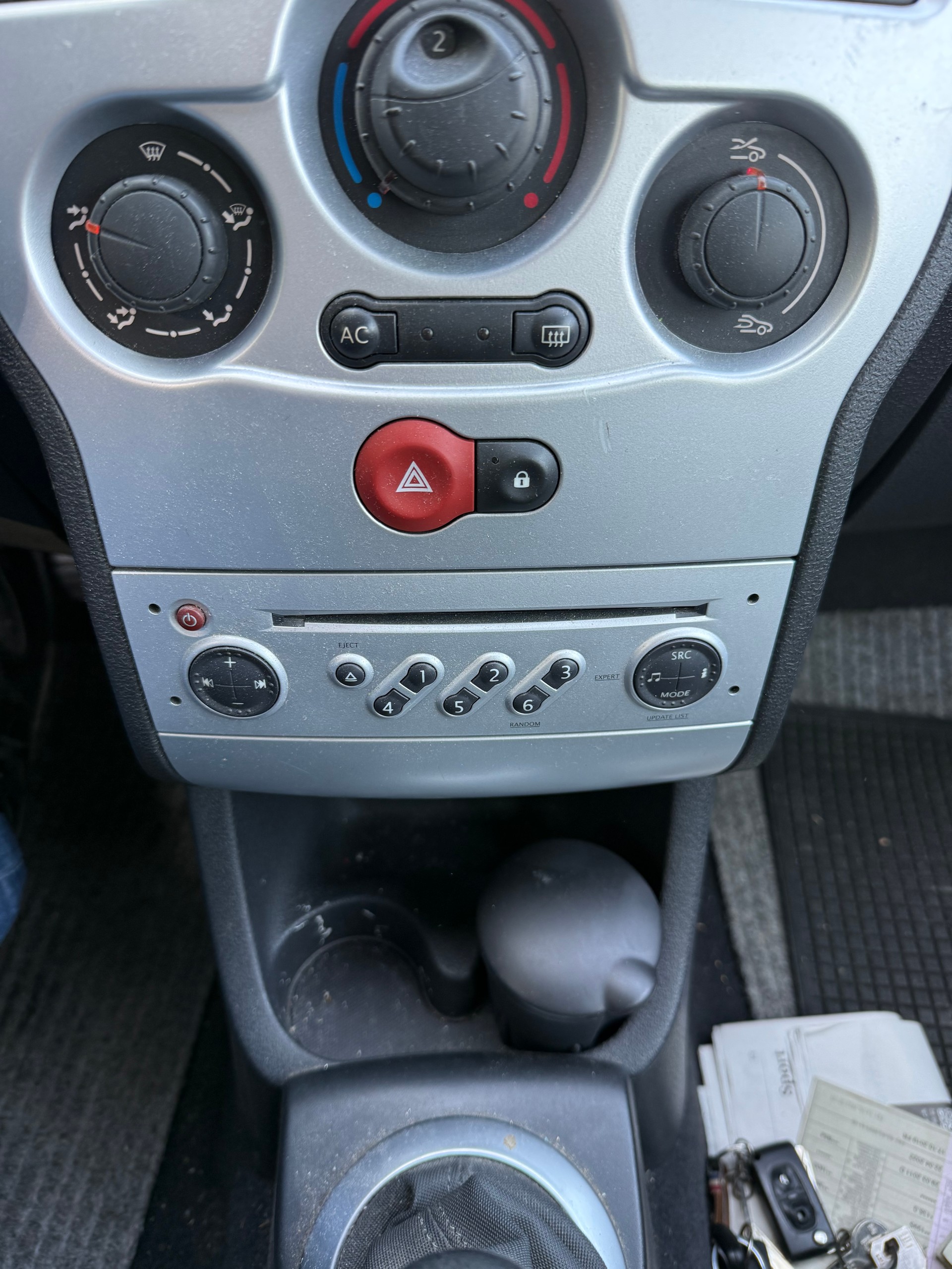 RENAULT Modus 1.6 16V Exception-image-7