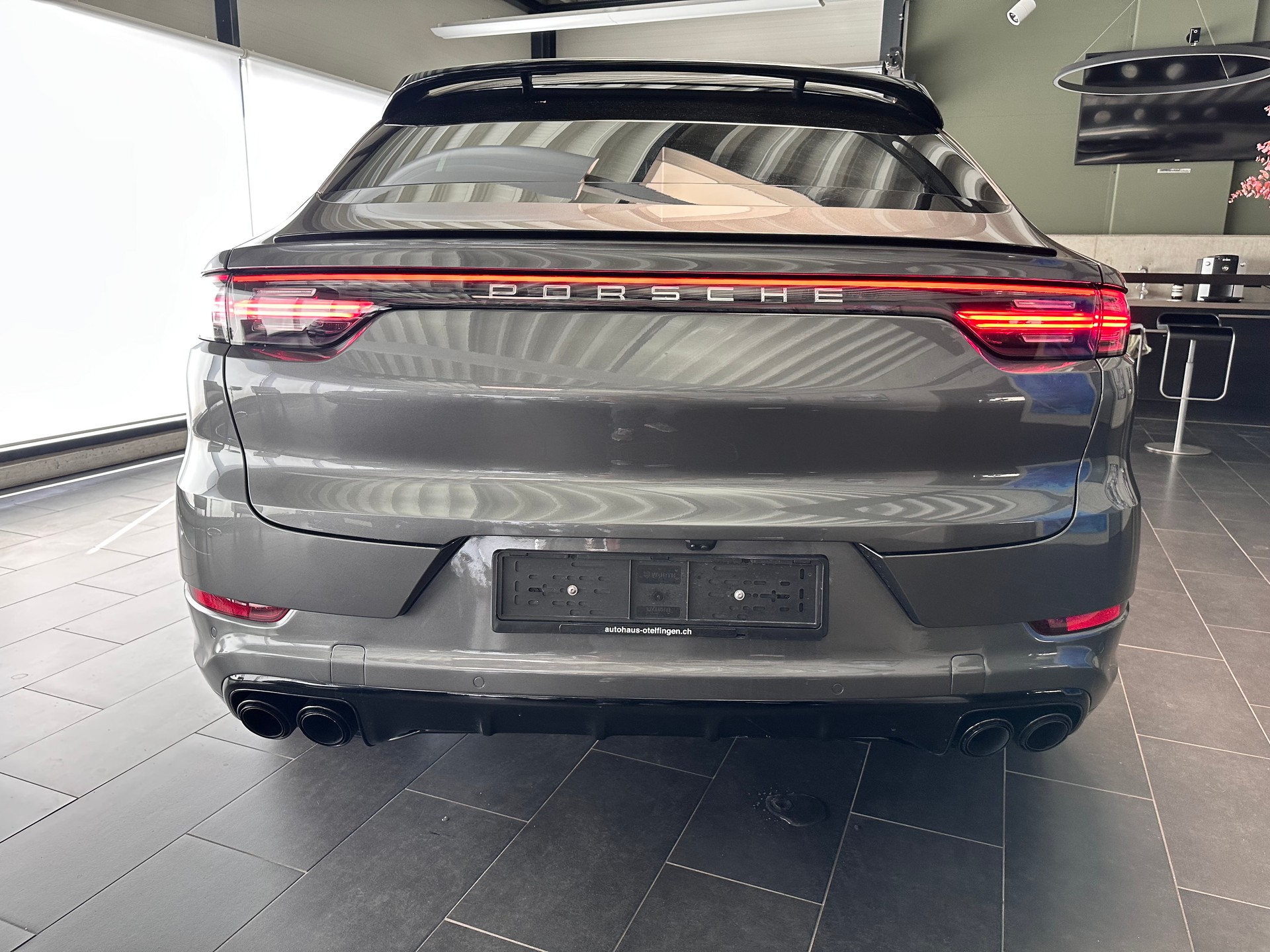 PORSCHE Cayenne Coupé 3.0 V6-image-19