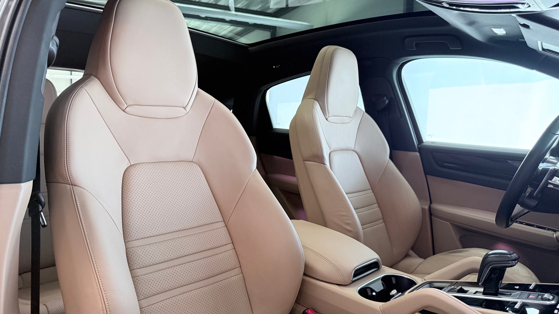 PORSCHE Cayenne Coupé 3.0 V6-image-23