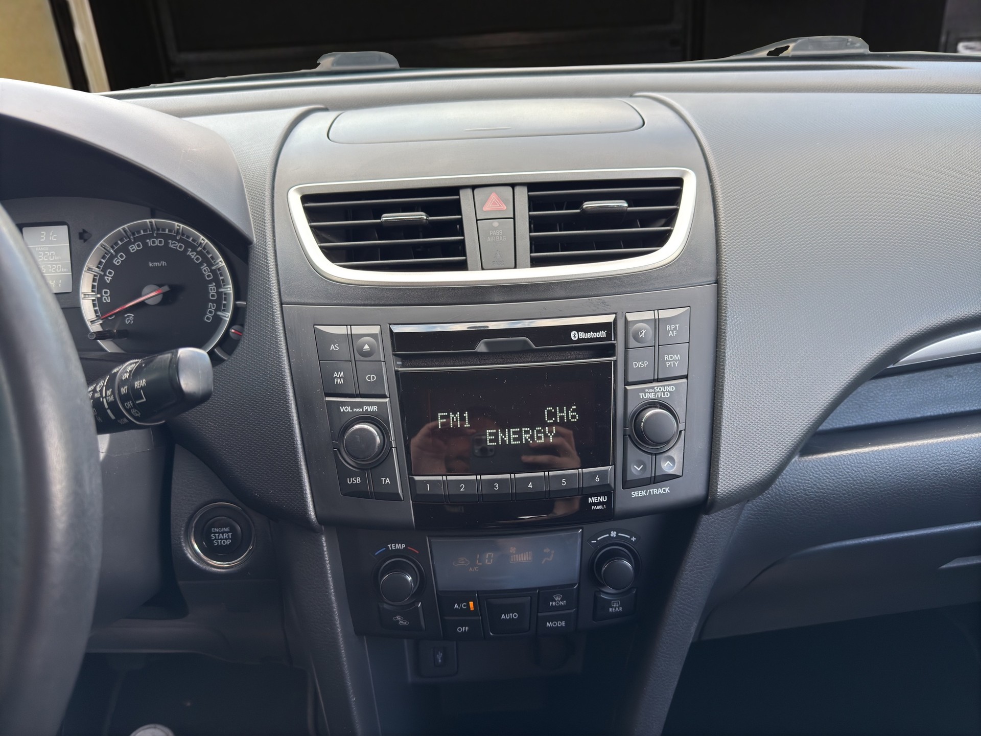 SUZUKI Swift 1.2i 16V GL-image-14