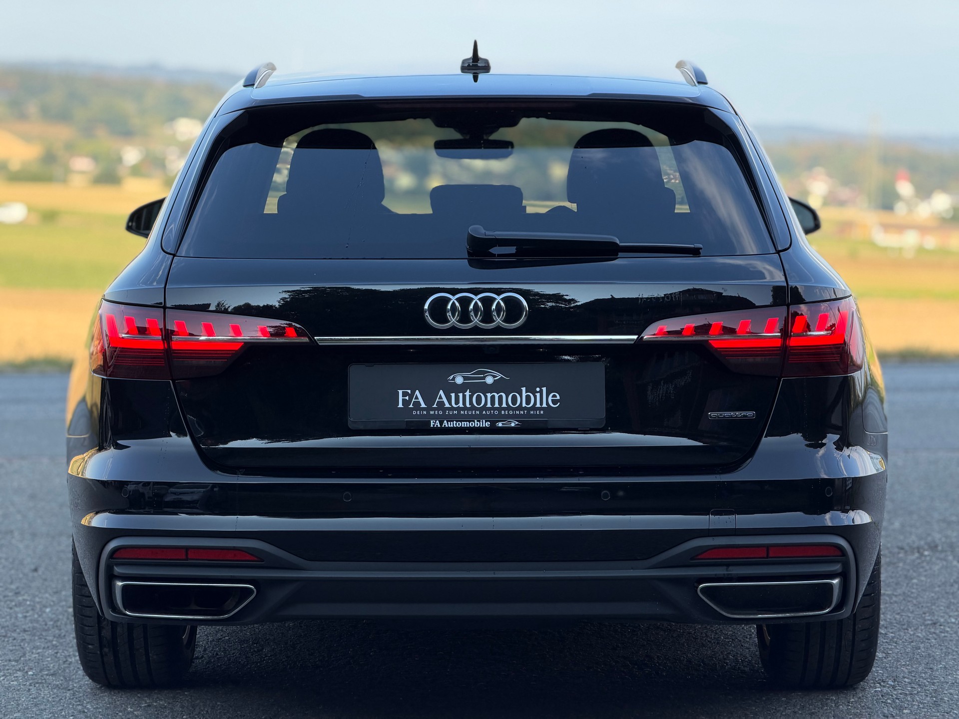 AUDI A4 Avant 40 TDI quattro S-tronic-image-5