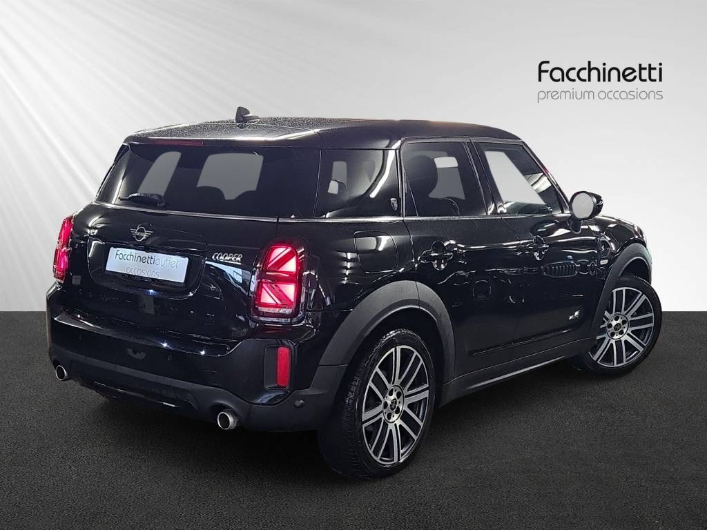 MINI Countryman Cooper S ALL4 Steptronic-image-3