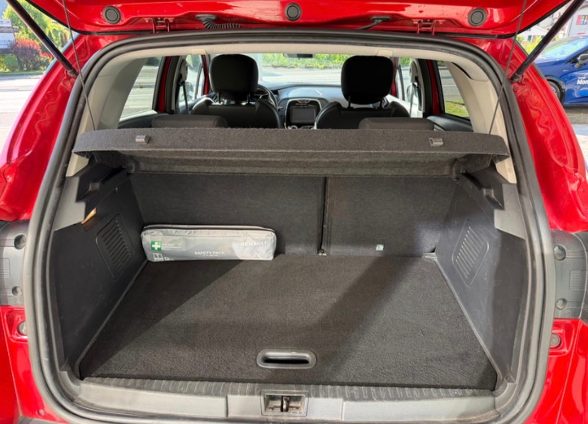 RENAULT Captur 1.2 T 16V Intens-image-8