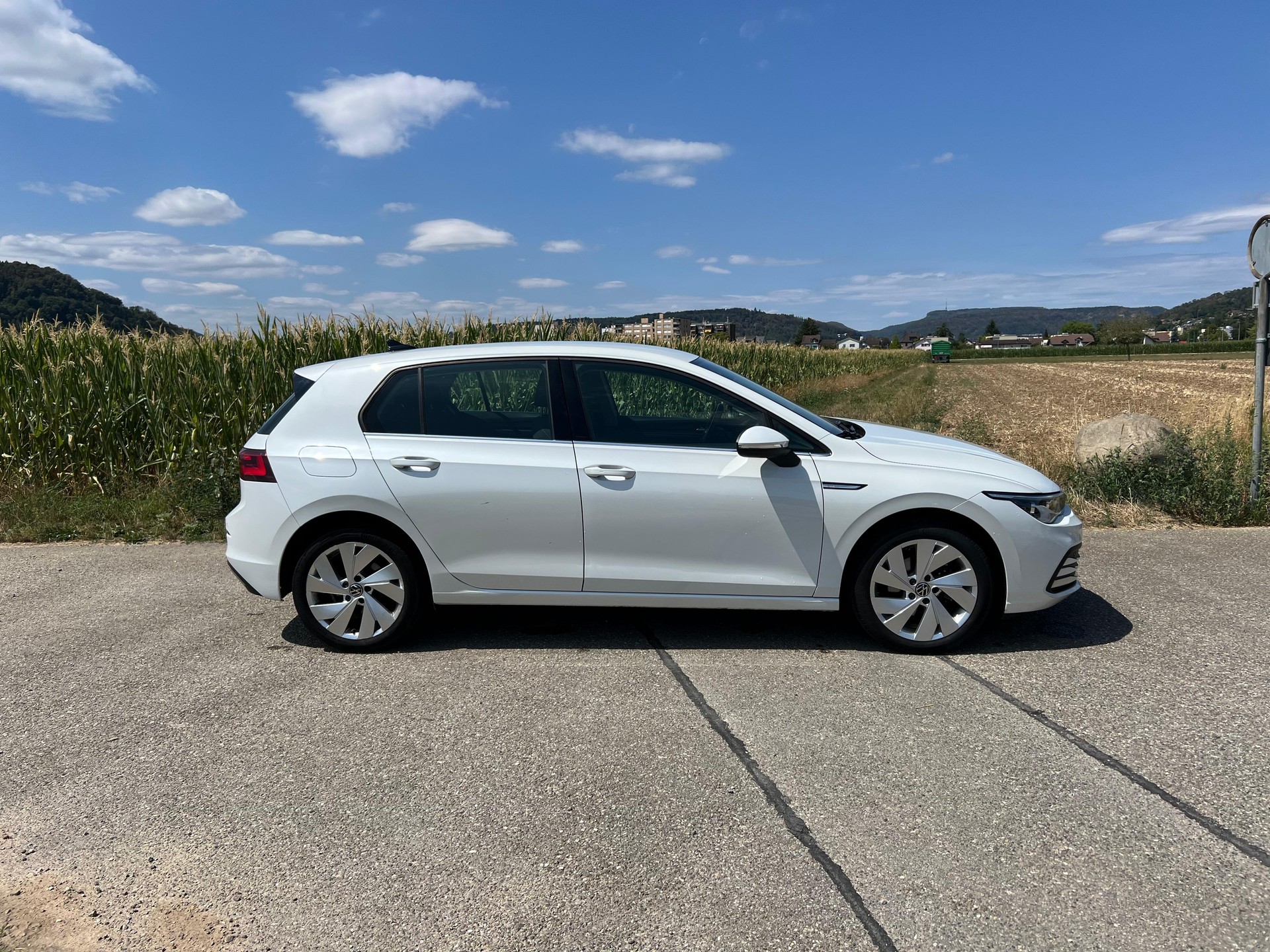 VW Golf 1.5 eTSI ACT Style DSG-image-5