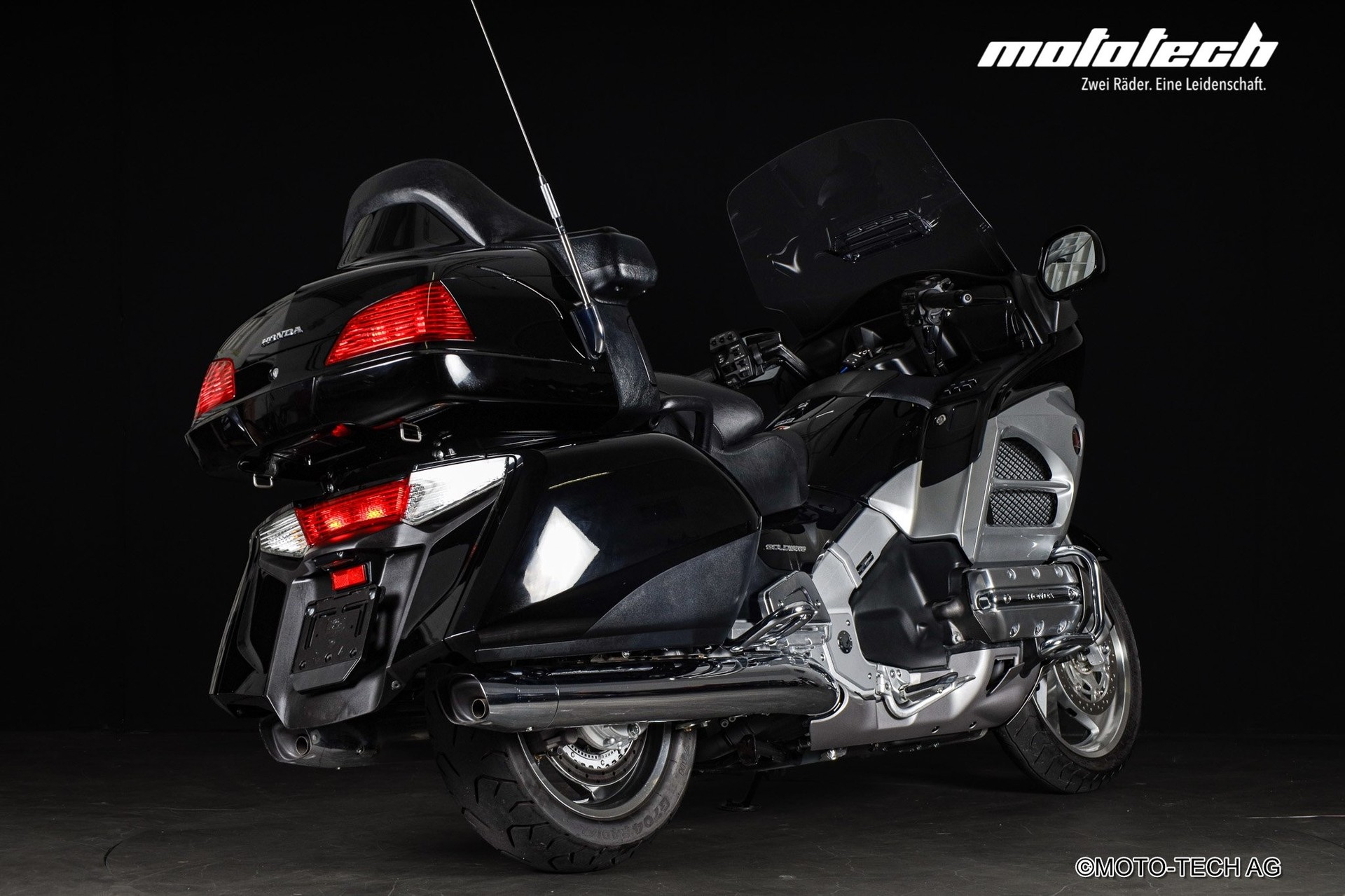 HONDA GL 1800 A Goldwing Airbag-showroom-element-2