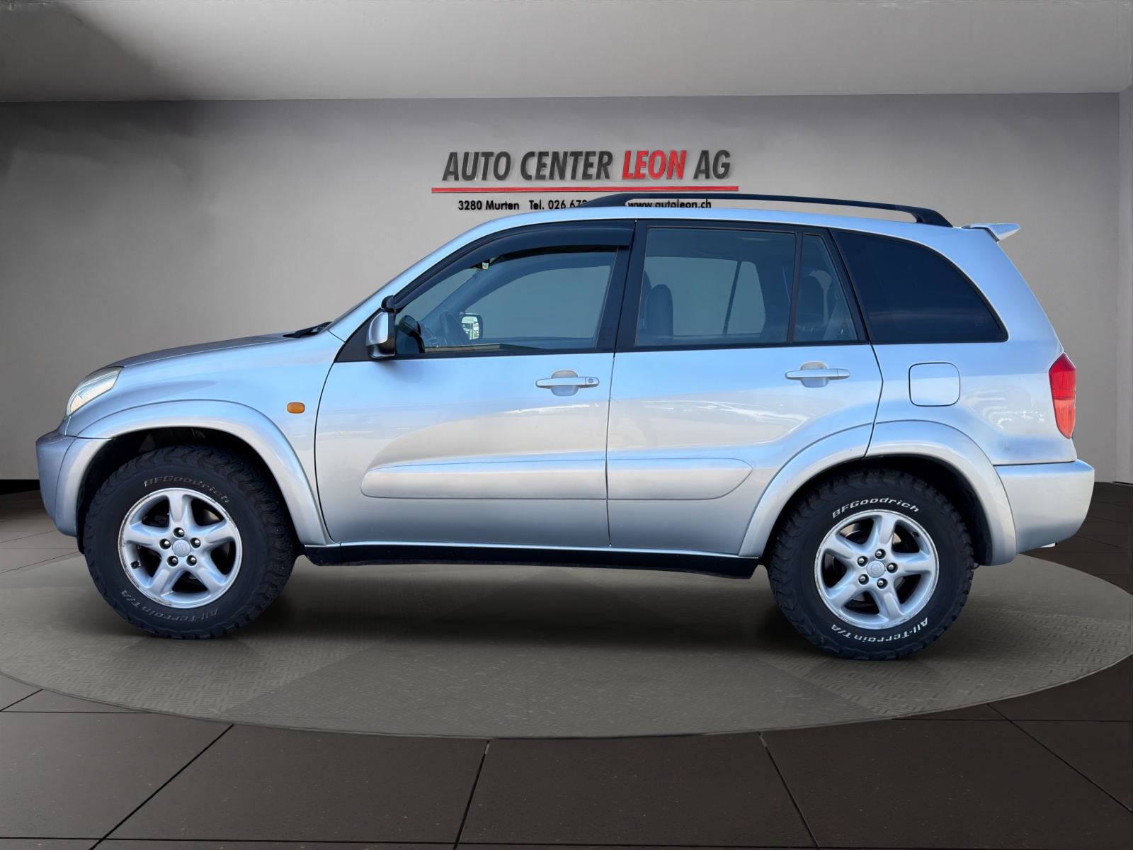 TOYOTA RAV-4 2.0 16V Linea Terra-showroom-element-2