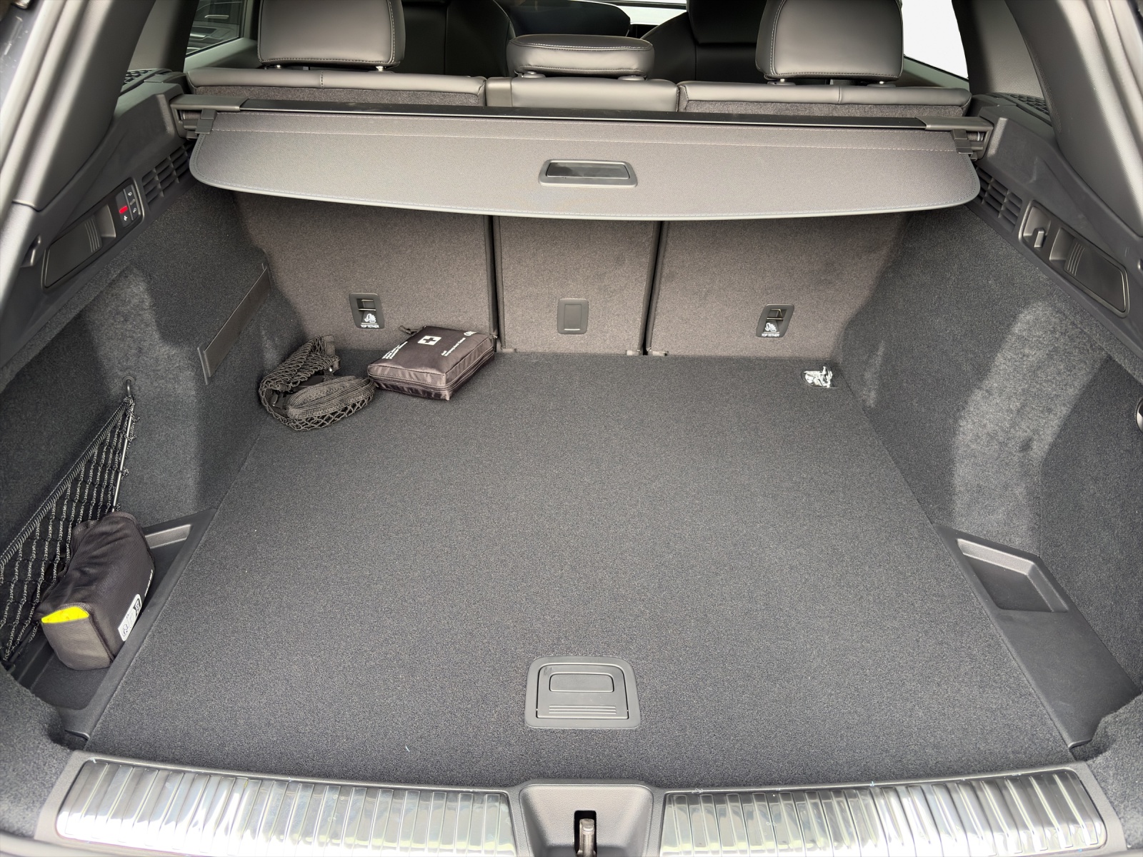 AUDI SQ5 TFSI quattro S-tronic-image-12