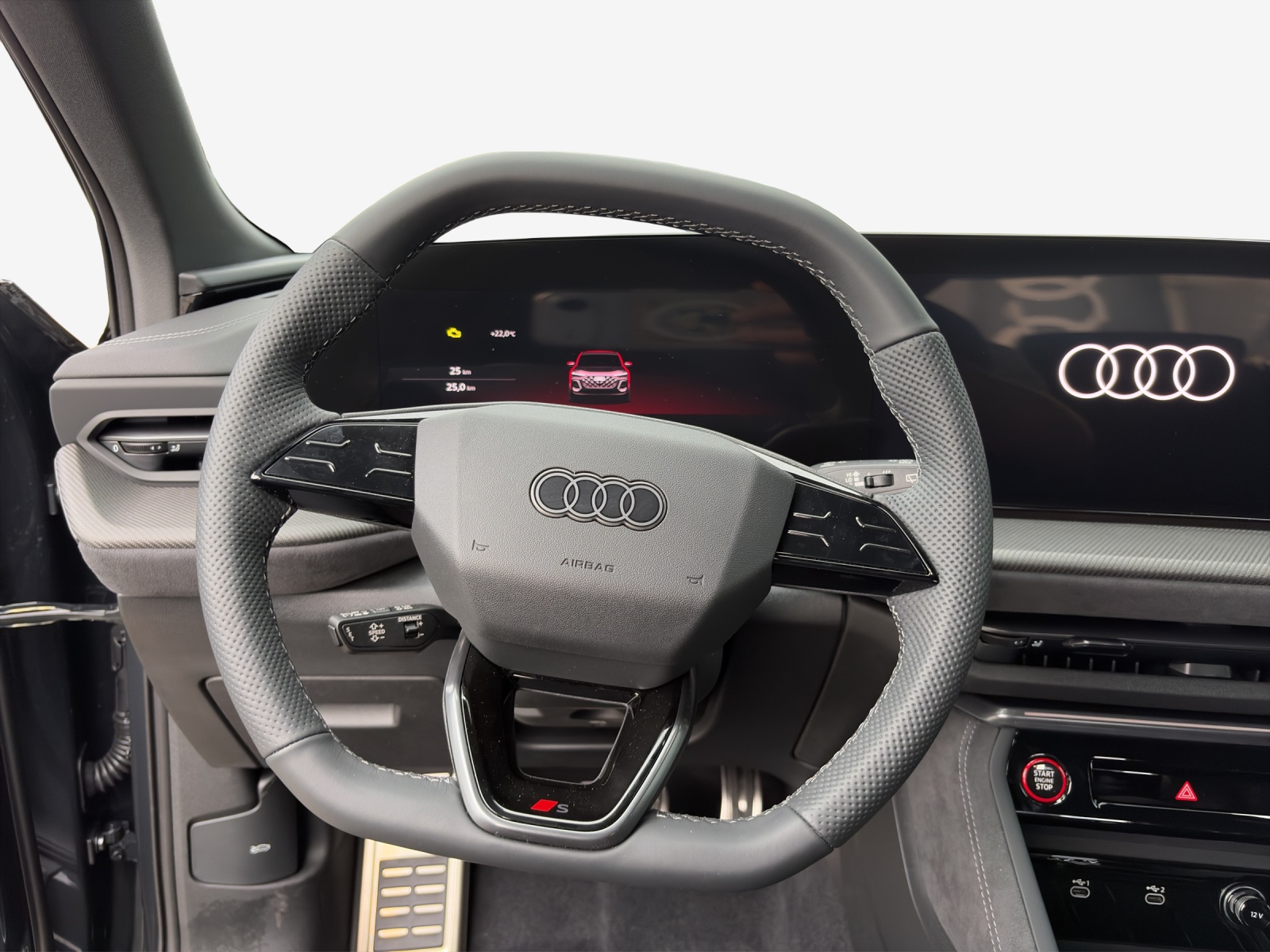 AUDI SQ5 TFSI quattro S-tronic-image-9