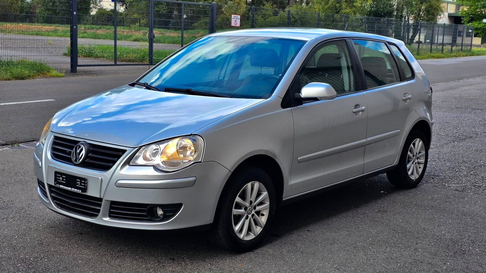 VW Polo 1.6 16V Comfortline-image-2