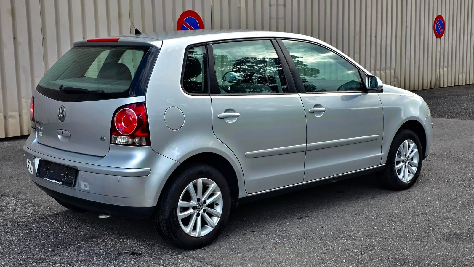 VW Polo 1.6 16V Comfortline-image-5
