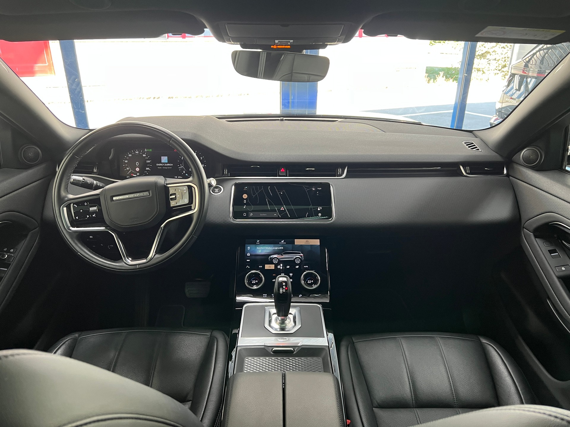 LAND ROVER Range Rover Evoque R-Dynamic P 200 AB AT9 / 4.3 % Leasing-image-11