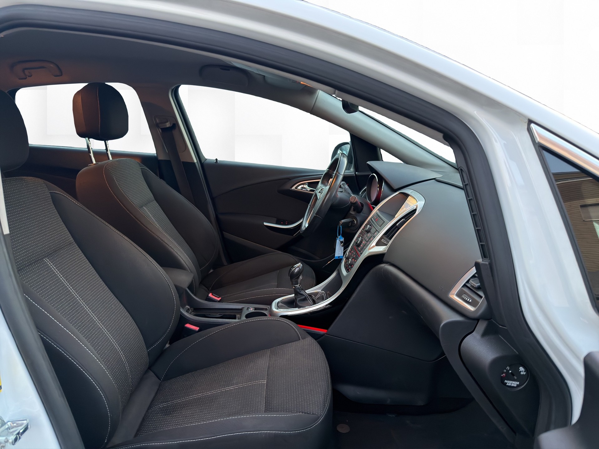 OPEL Astra 1.6i 16V Turbo Sport-image-10