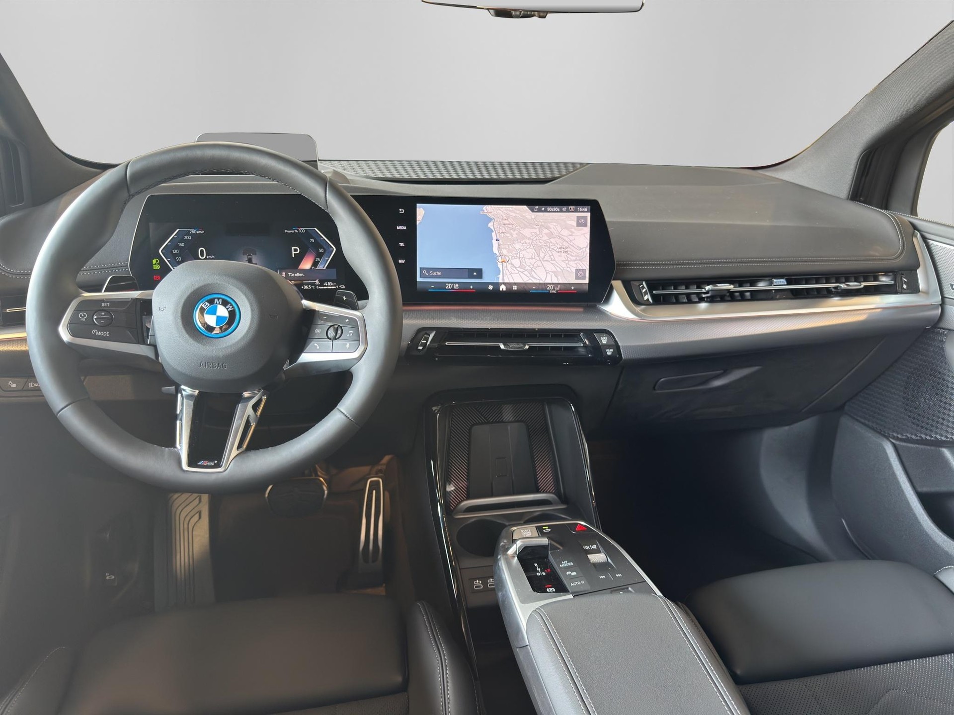 BMW 230e xDrive Active Tourer M Sport-image-13