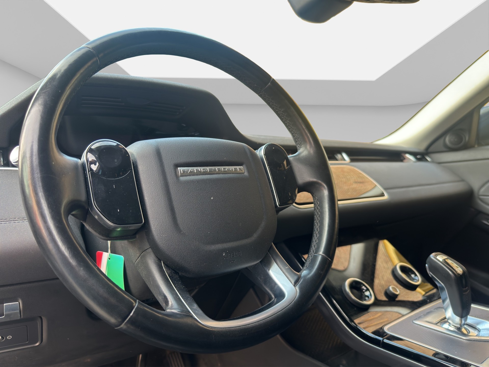 LAND ROVER Range Rover Evoque P 250 S AT9-image-9