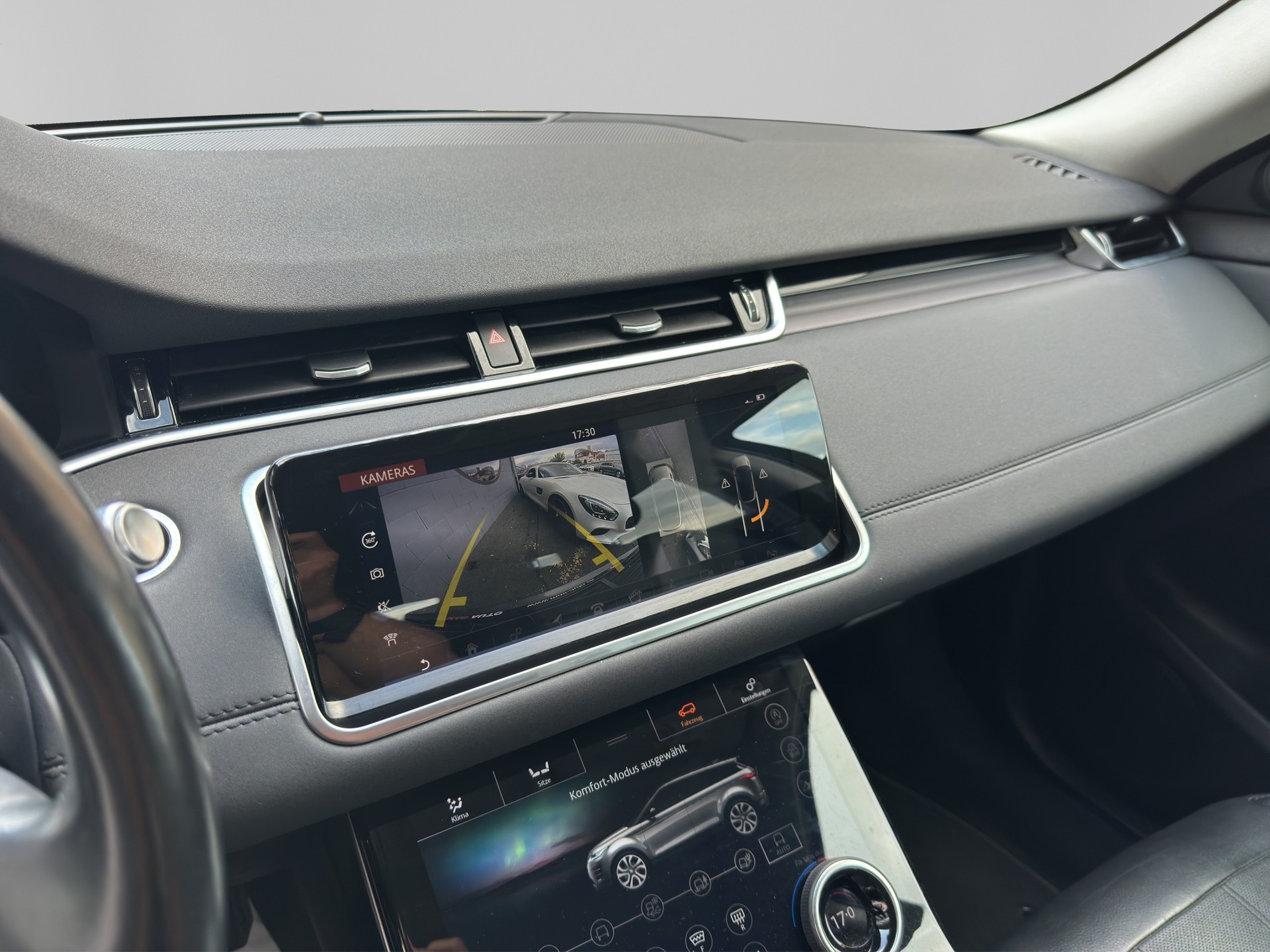 LAND ROVER Range Rover Evoque P 250 S AT9-image-14