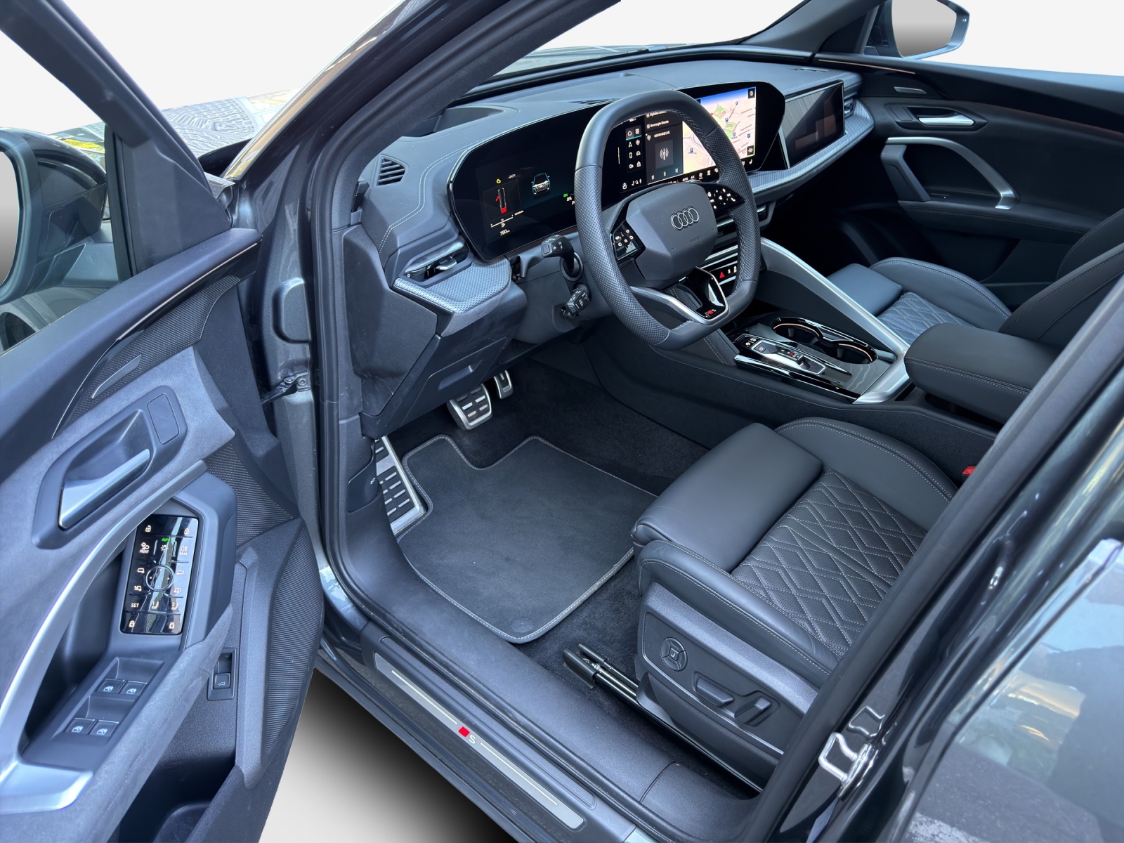 AUDI SQ5 TFSI quattro S-tronic-image-13