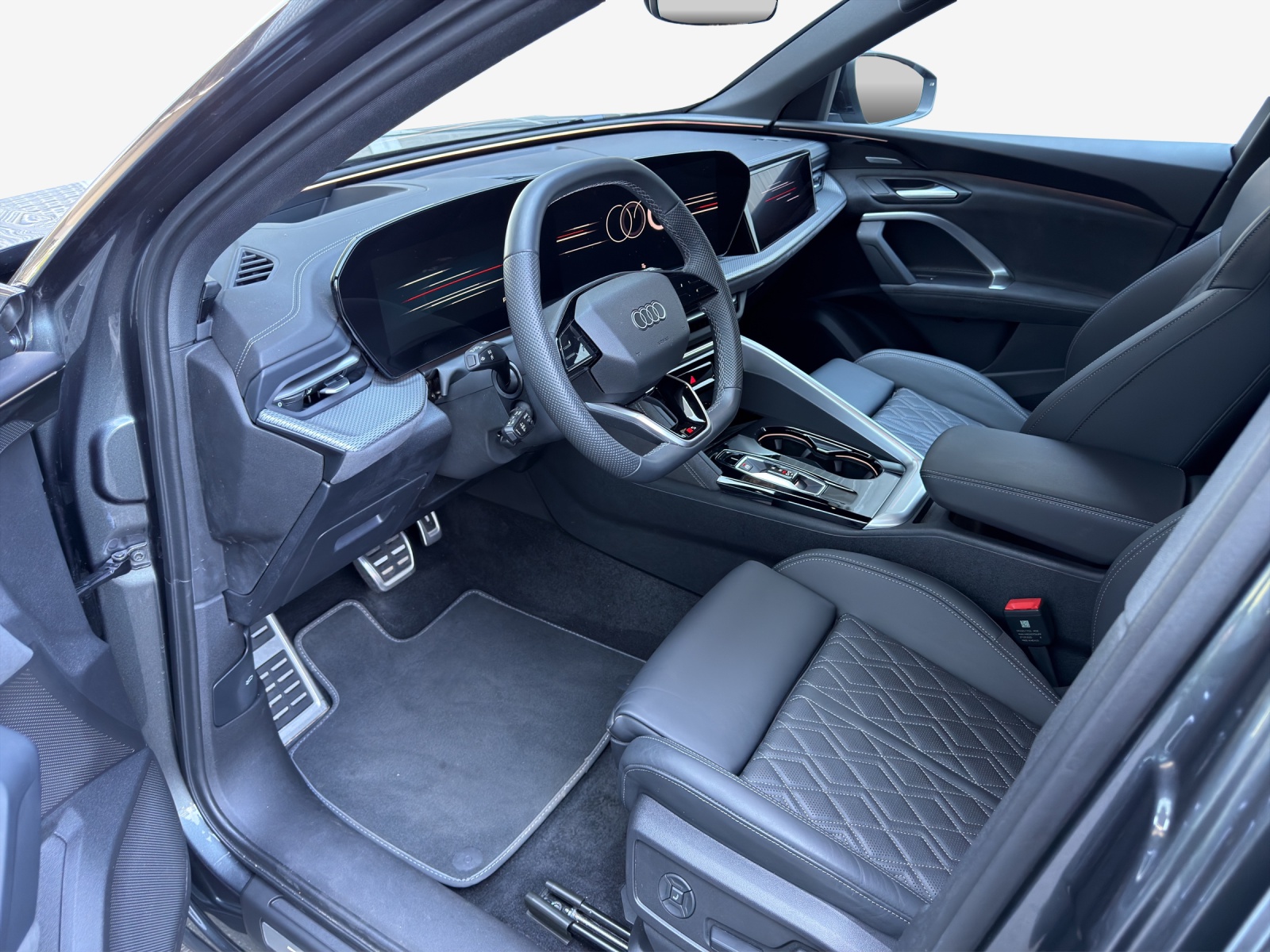 AUDI SQ5 TFSI quattro S-tronic-image-7