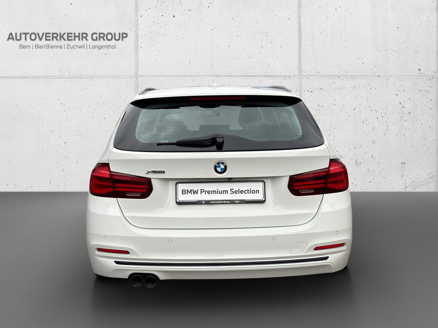 BMW 320d xDrive Touring EdSpo-showroom-element-3