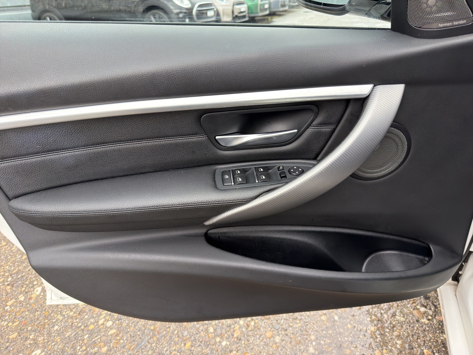 BMW 320d xDrive Touring EdSpo-image-19