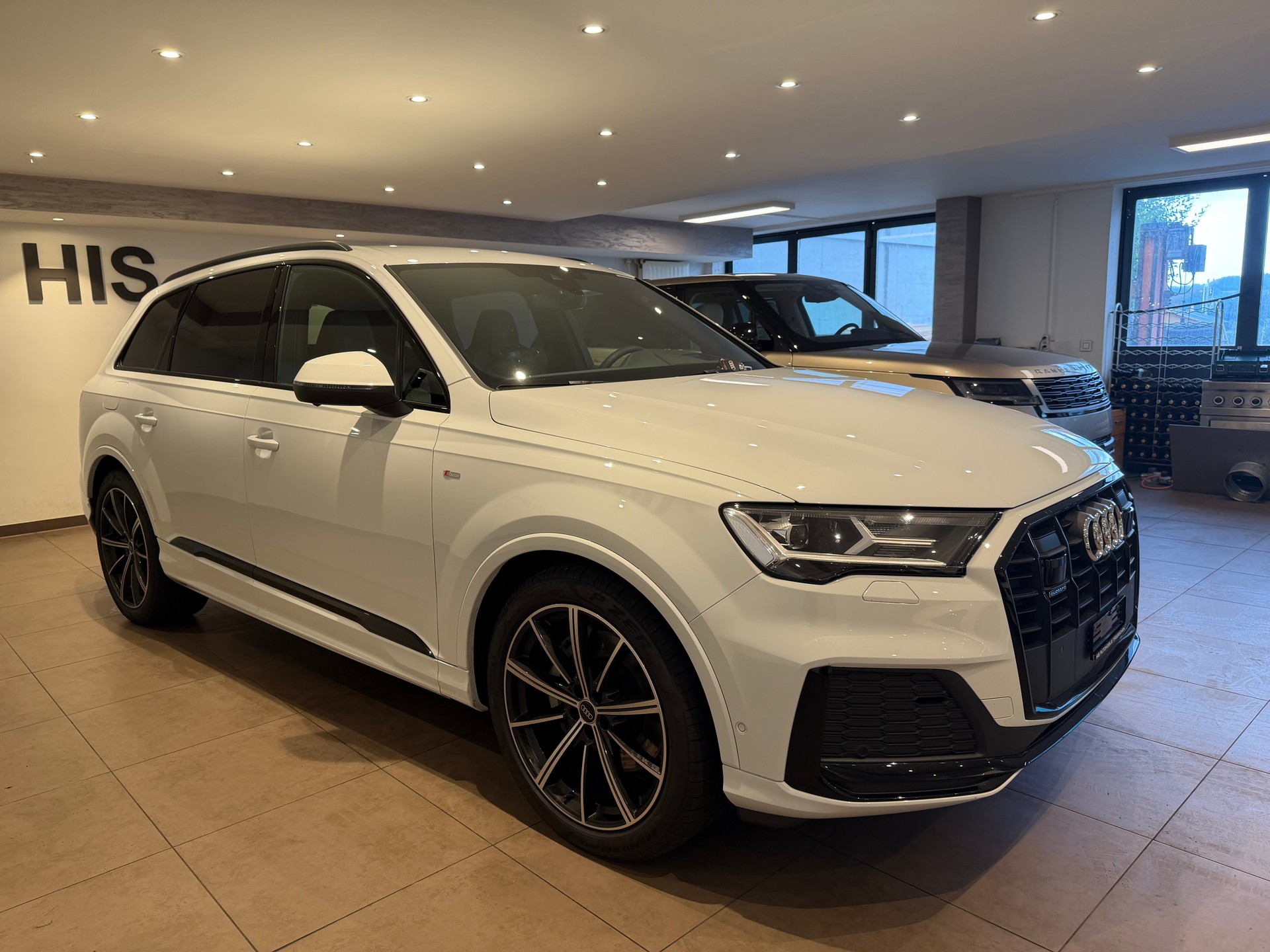 AUDI Q7 3.0 50 TDI S Line quattro T-Tronic-image-4