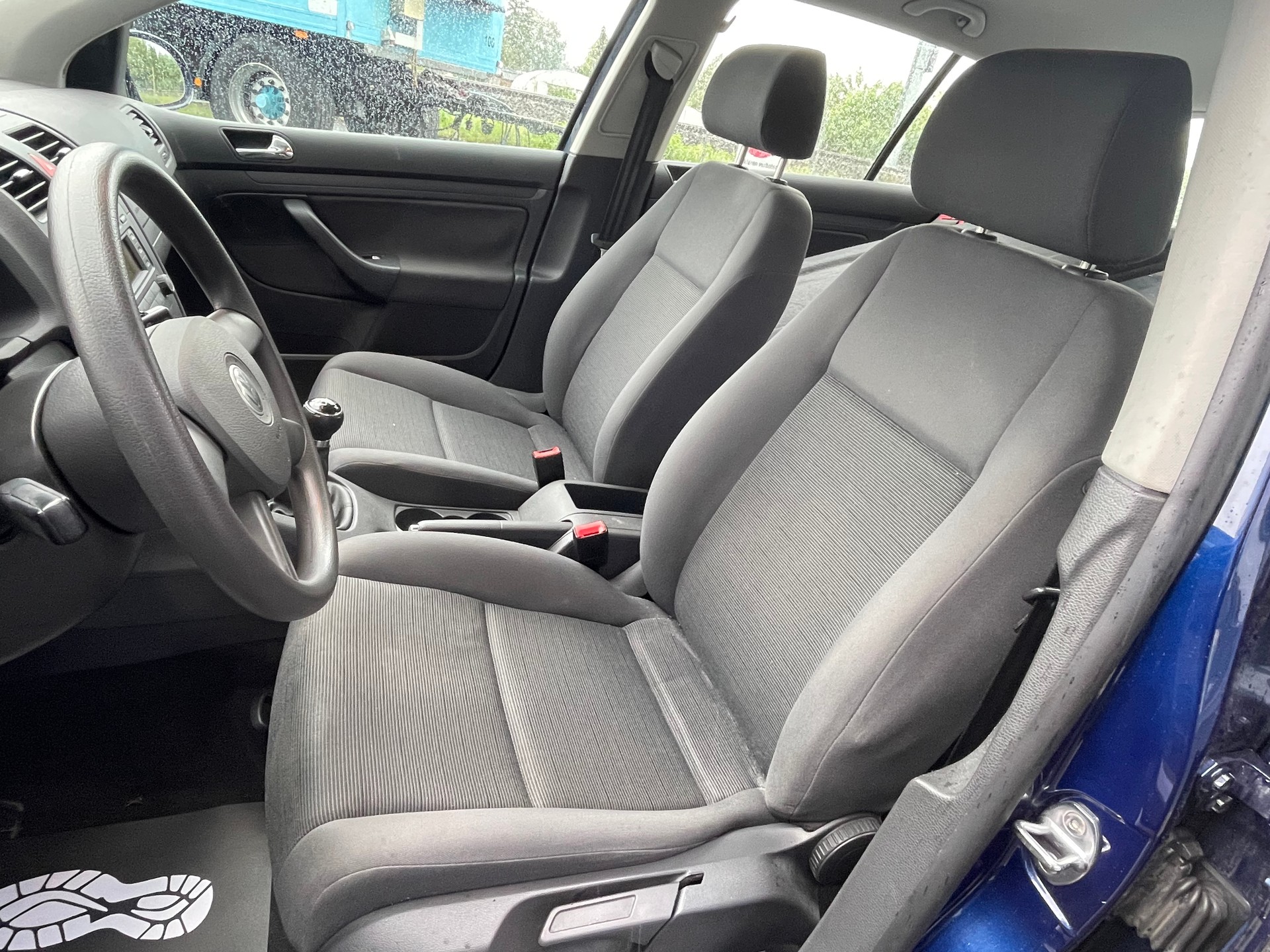 VW Golf 1.6 FSI Comfortline-image-12