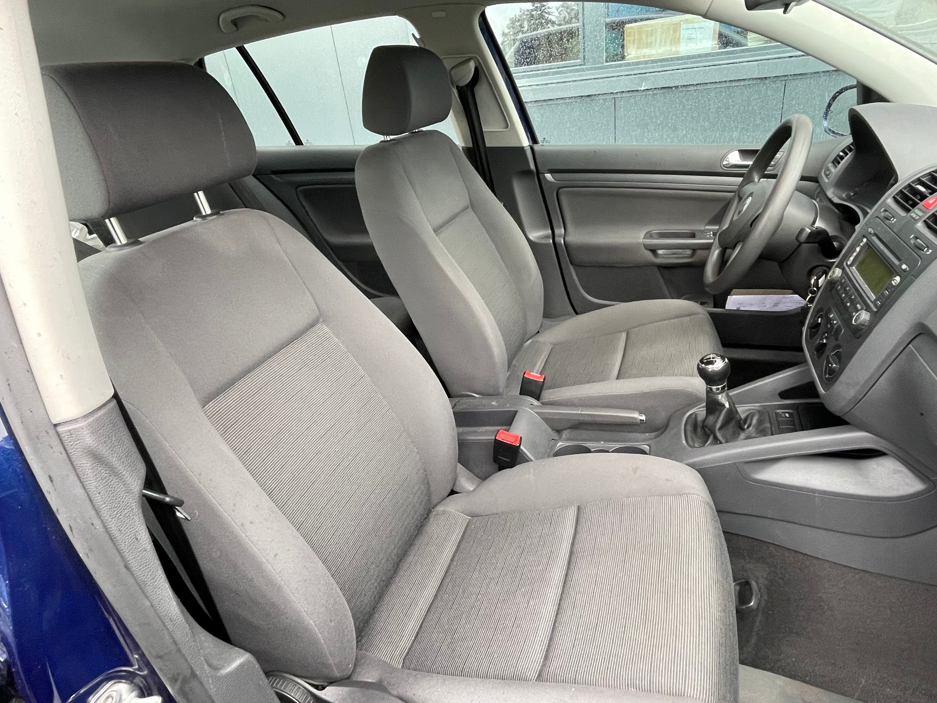 VW Golf 1.6 FSI Comfortline-image-13