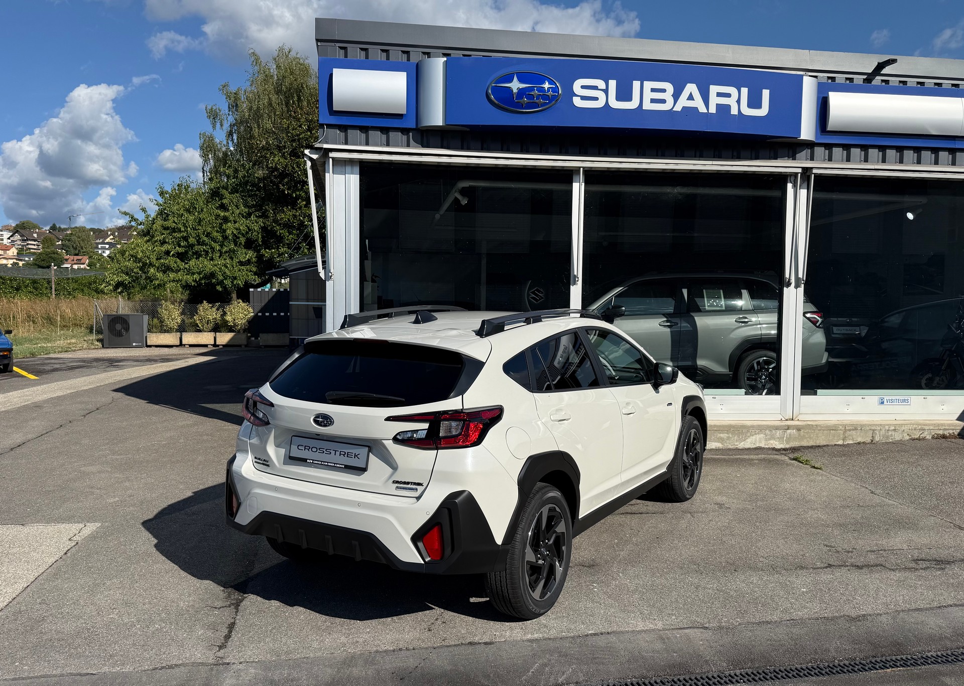 SUBARU Crosstrek 2.0 e-Boxer Swiss Plus AWD Lineartronic-image-5