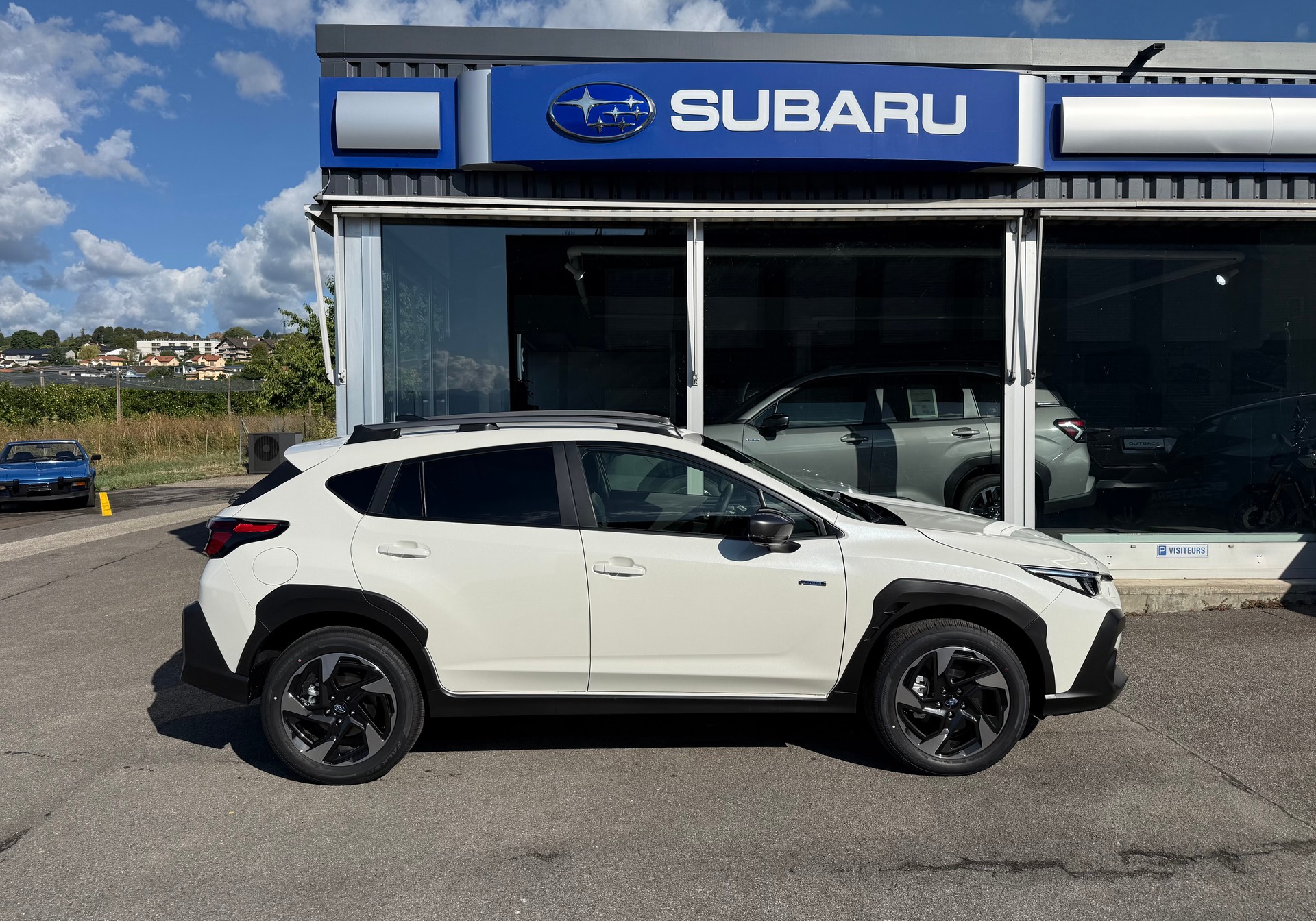 SUBARU Crosstrek 2.0 e-Boxer Swiss Plus AWD Lineartronic-image-2