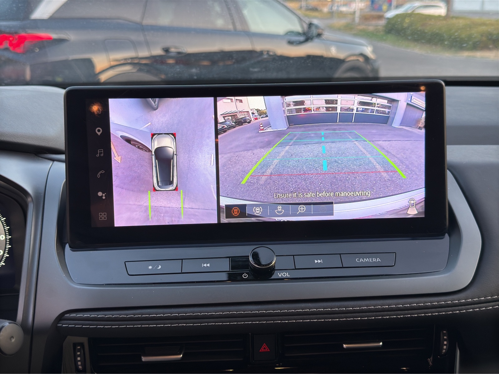 NISSAN Qashqai 1.3 DIG-T MHEV N-Connecta Xtronic 4x4-image-27