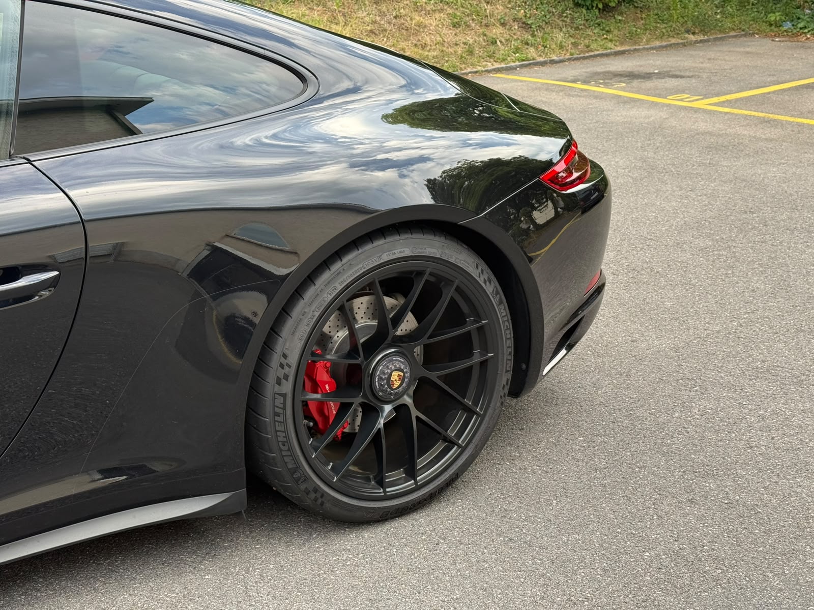 PORSCHE 3.0 Carrera 4 GTS PDK-image-8