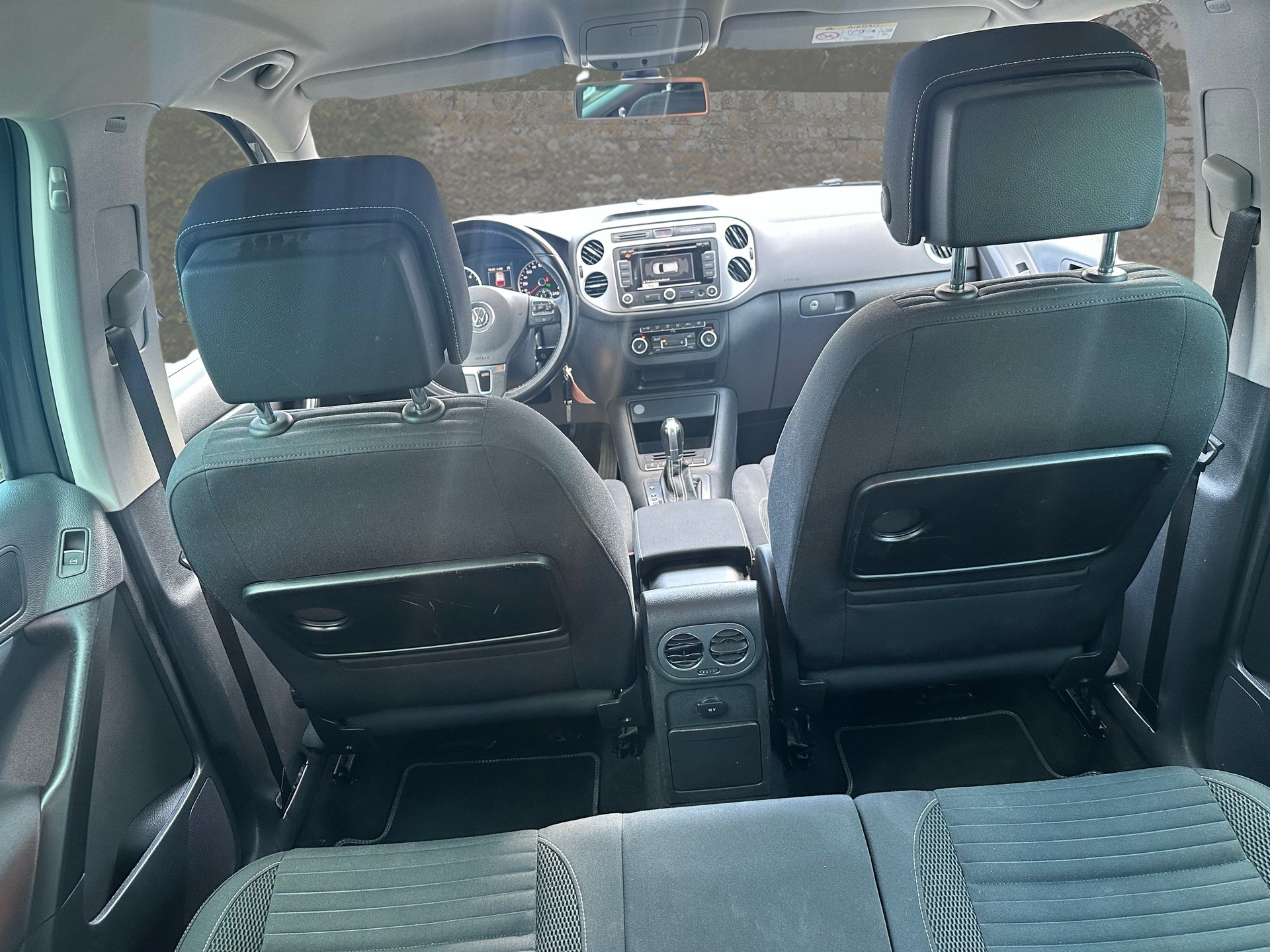 VW Tiguan 2.0 TDI BMT Cup R-Line 4Motion DSG-image-10