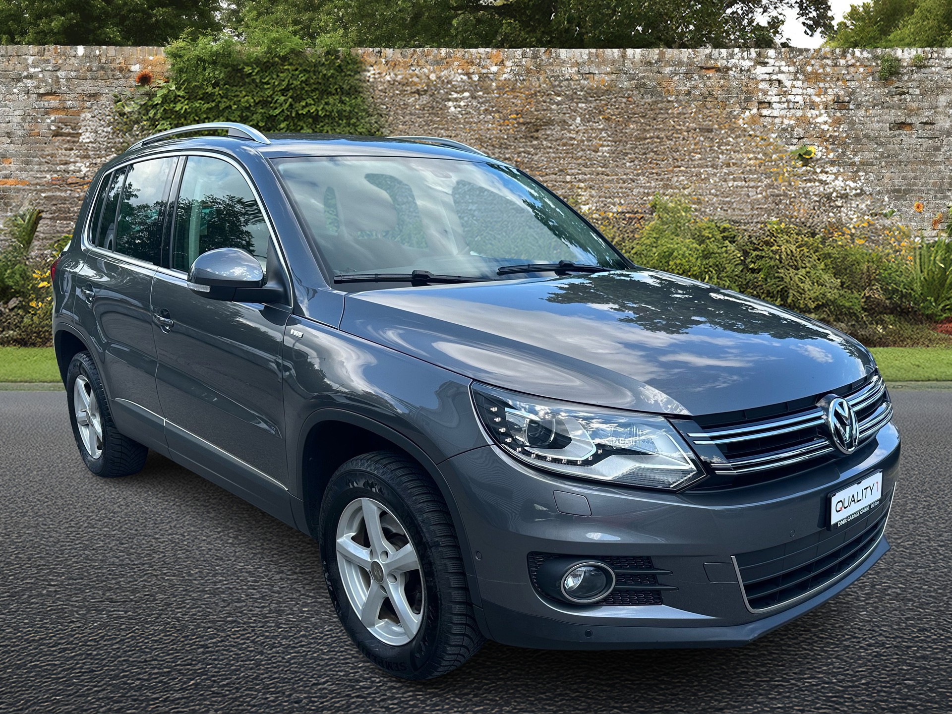 VW Tiguan 2.0 TDI BMT Cup R-Line 4Motion DSG-image-6