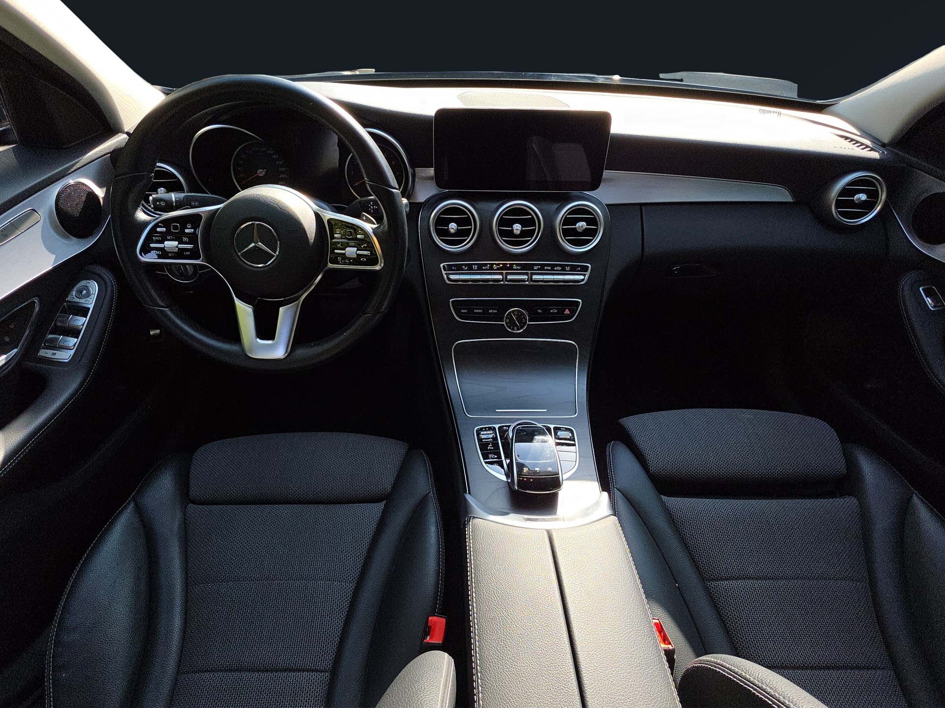 MERCEDES-BENZ C 180 Avantgarde-image-8