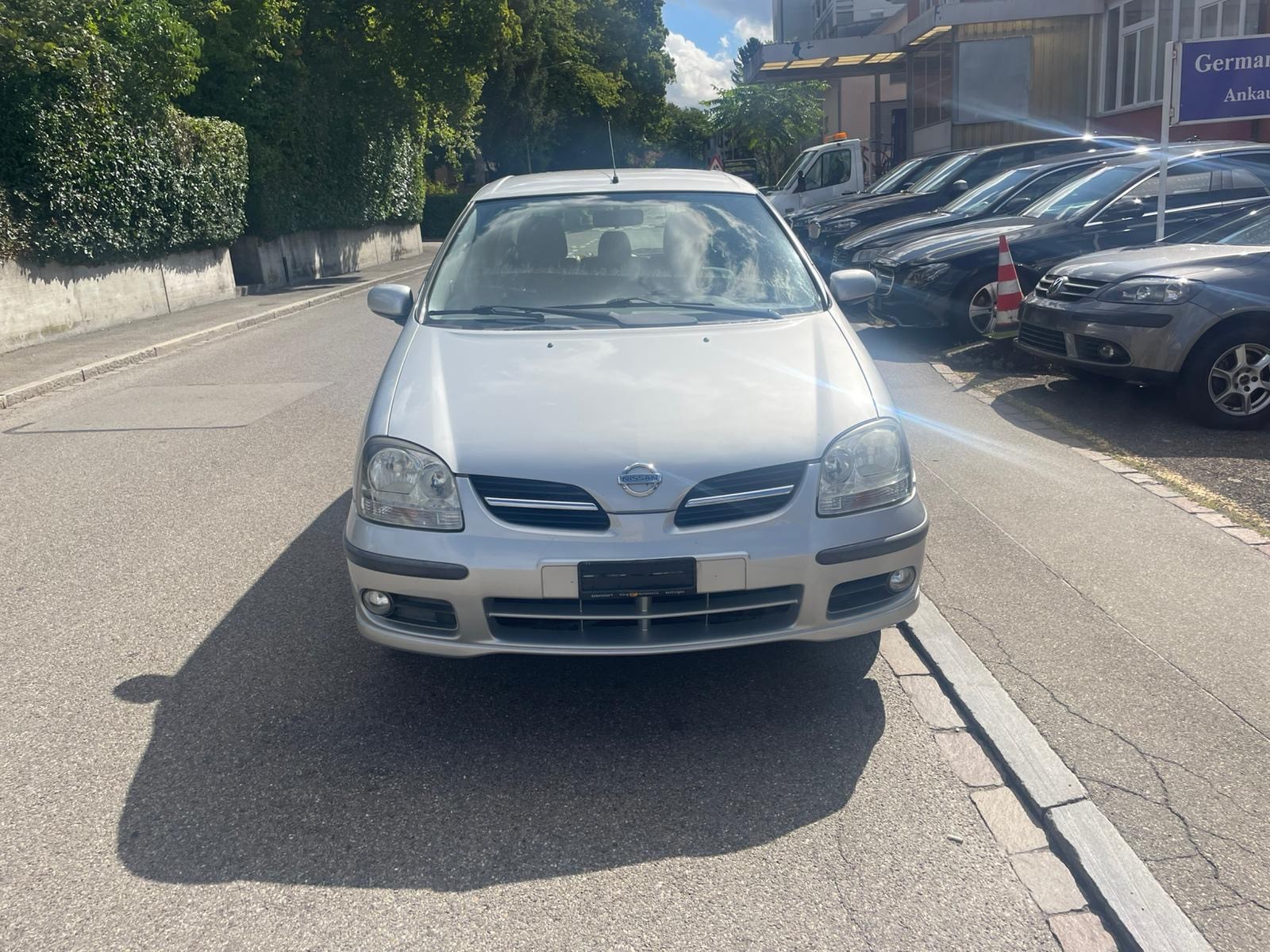 NISSAN Almera Tino 1.8 16V business-image-1