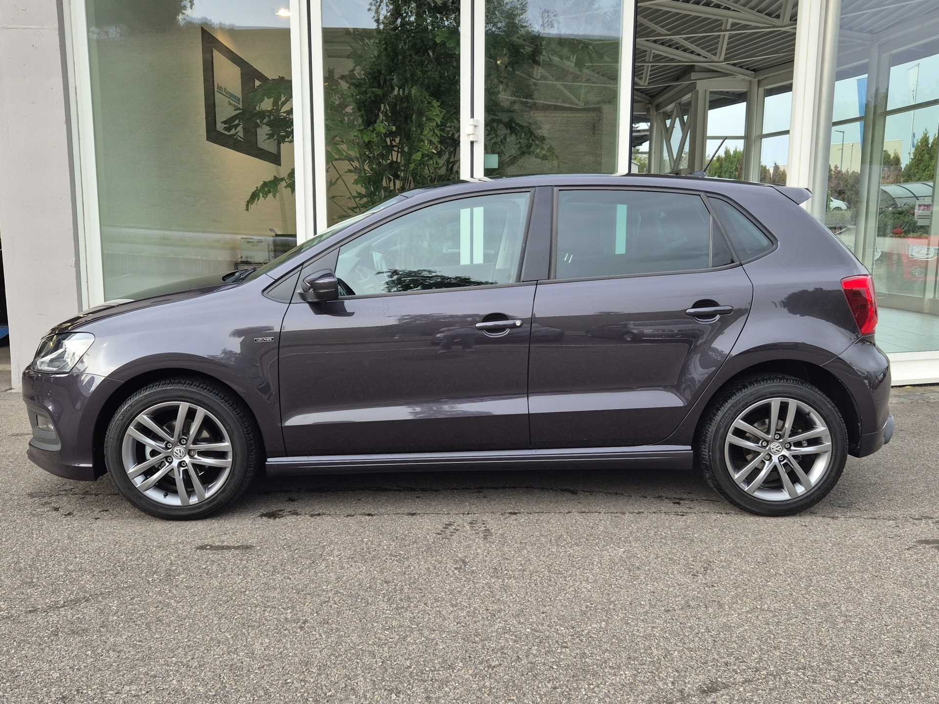VW Polo 1.2 TSI BMT Lounge DSG-image-4