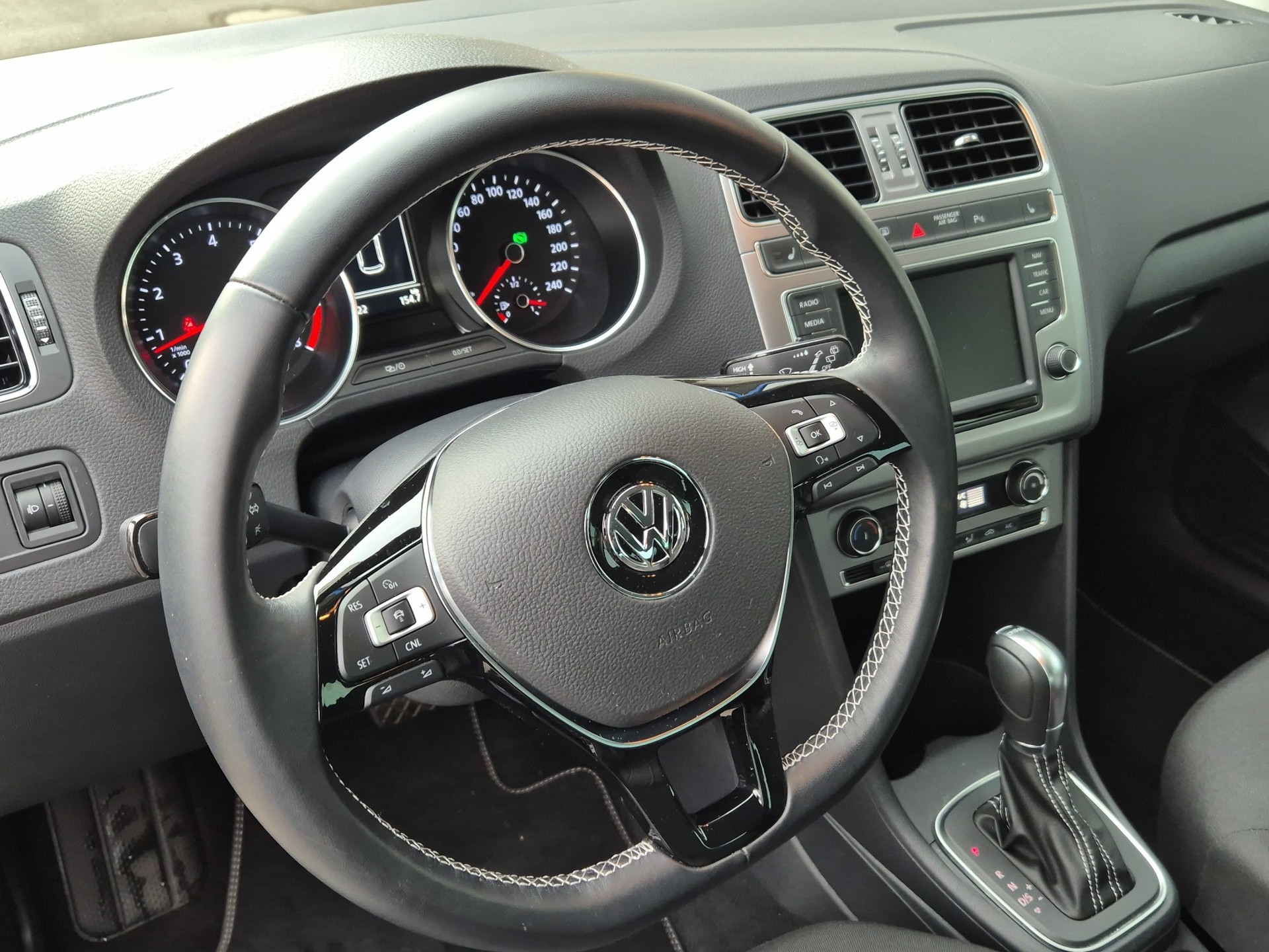 VW Polo 1.2 TSI BMT Lounge DSG-image-10