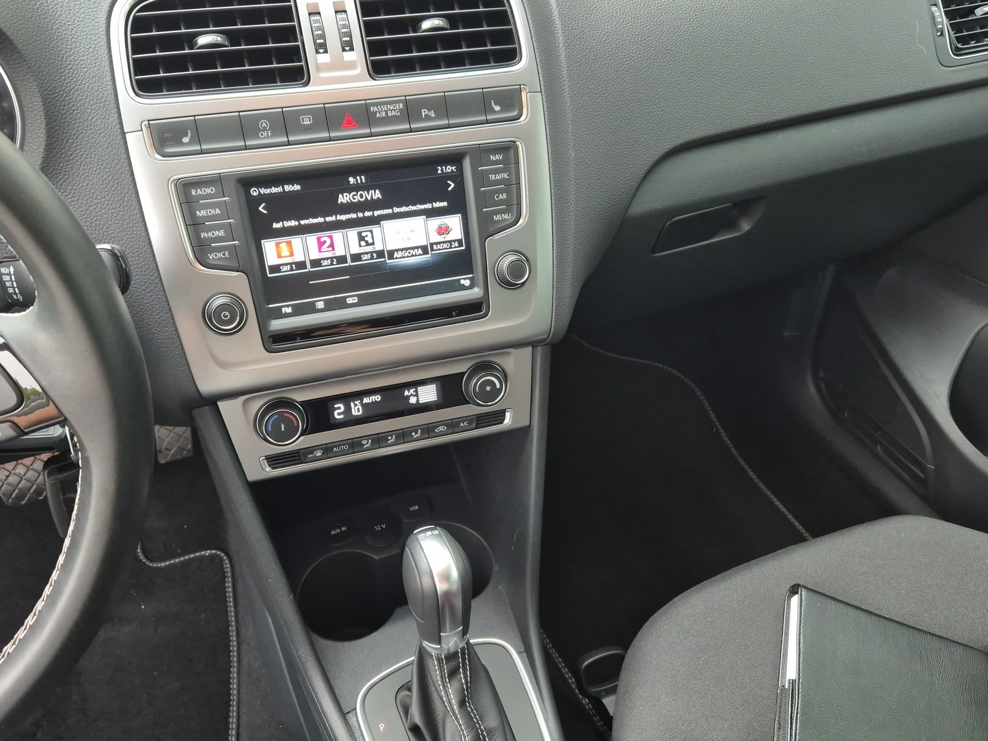VW Polo 1.2 TSI BMT Lounge DSG-image-11