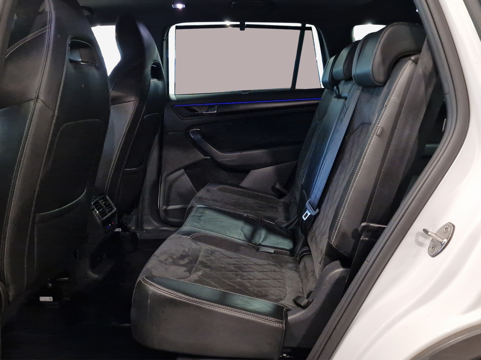 SKODA Kodiaq 2.0 TDI CR Sport Line 4x4 DSG-image-11